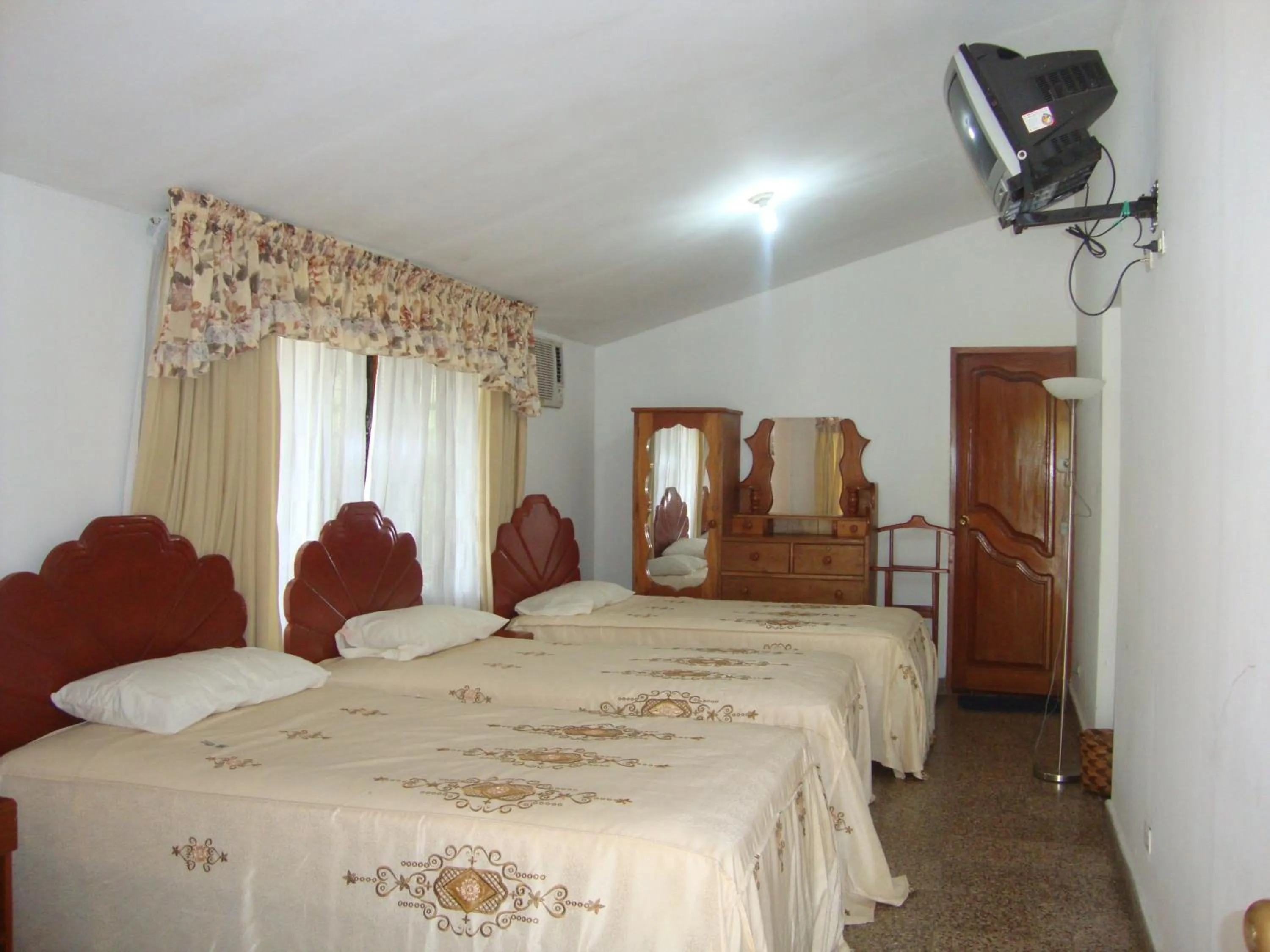 Bed in Hotel Sol del Oriente Iquitos