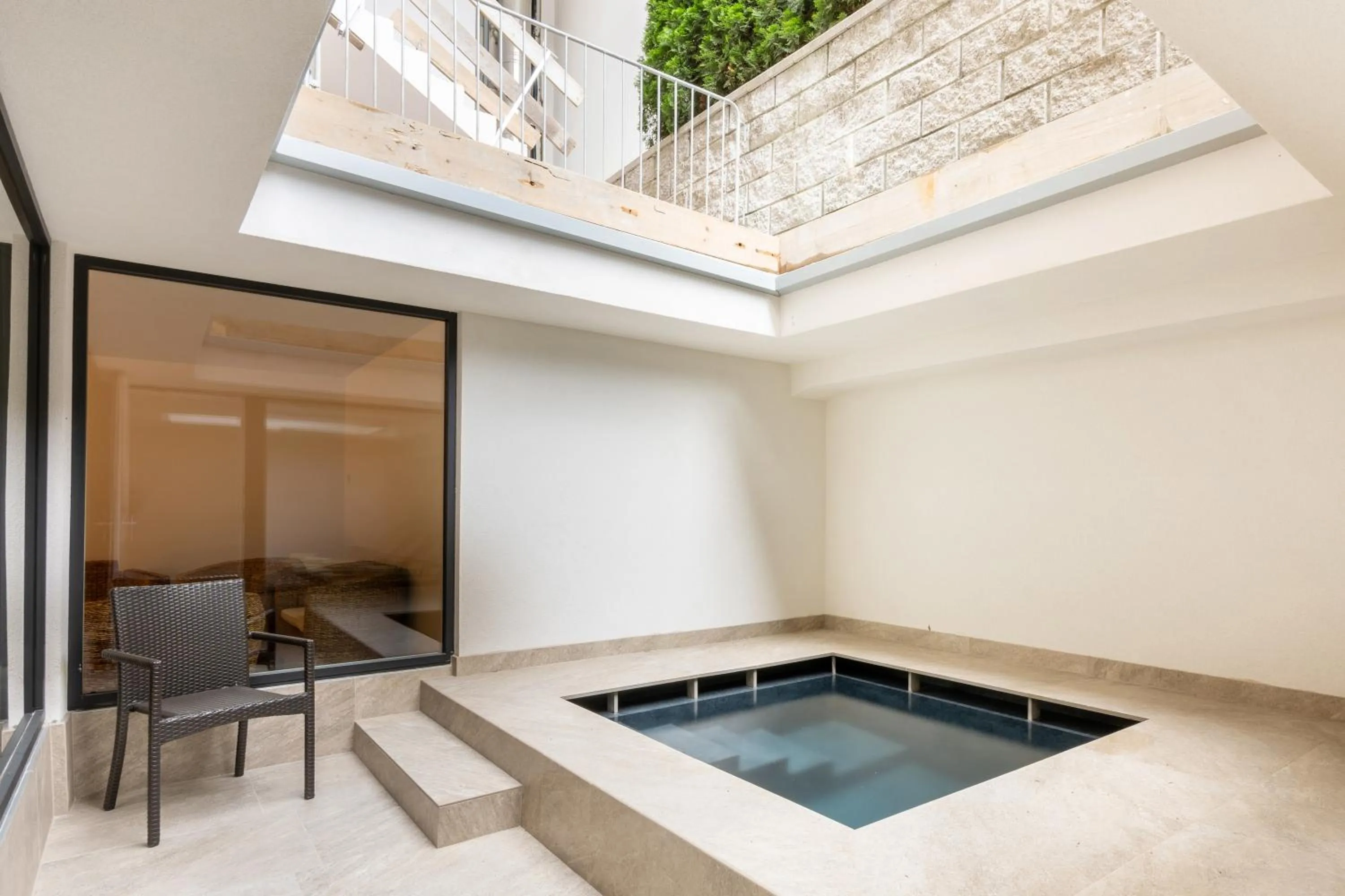 Swimming pool in Hotel Bergblick