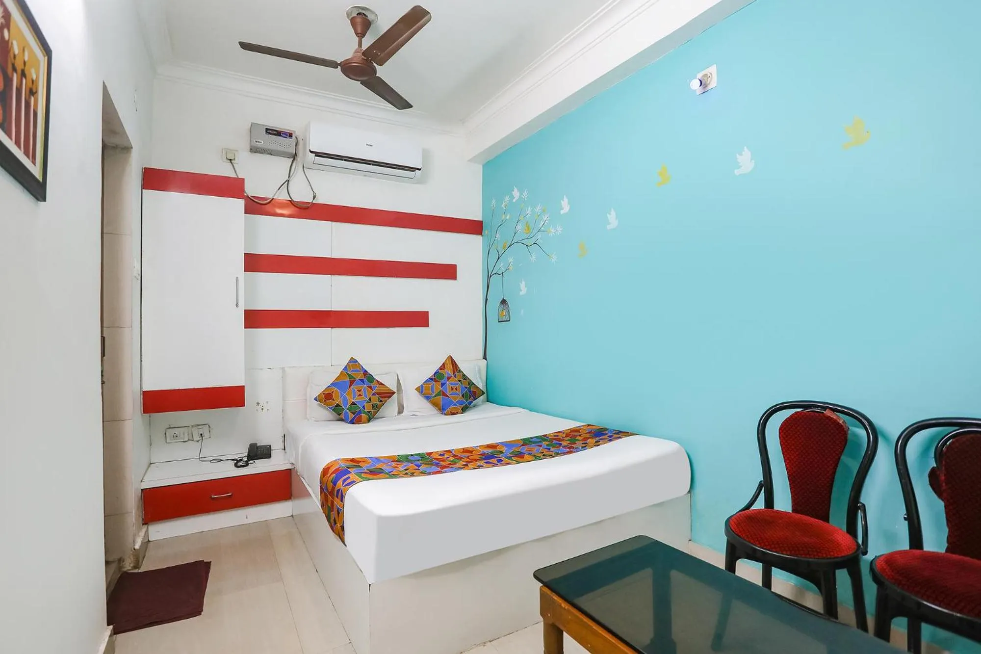 Bed in FabHotel Greenstar Inn - Bhubaneswar Airport