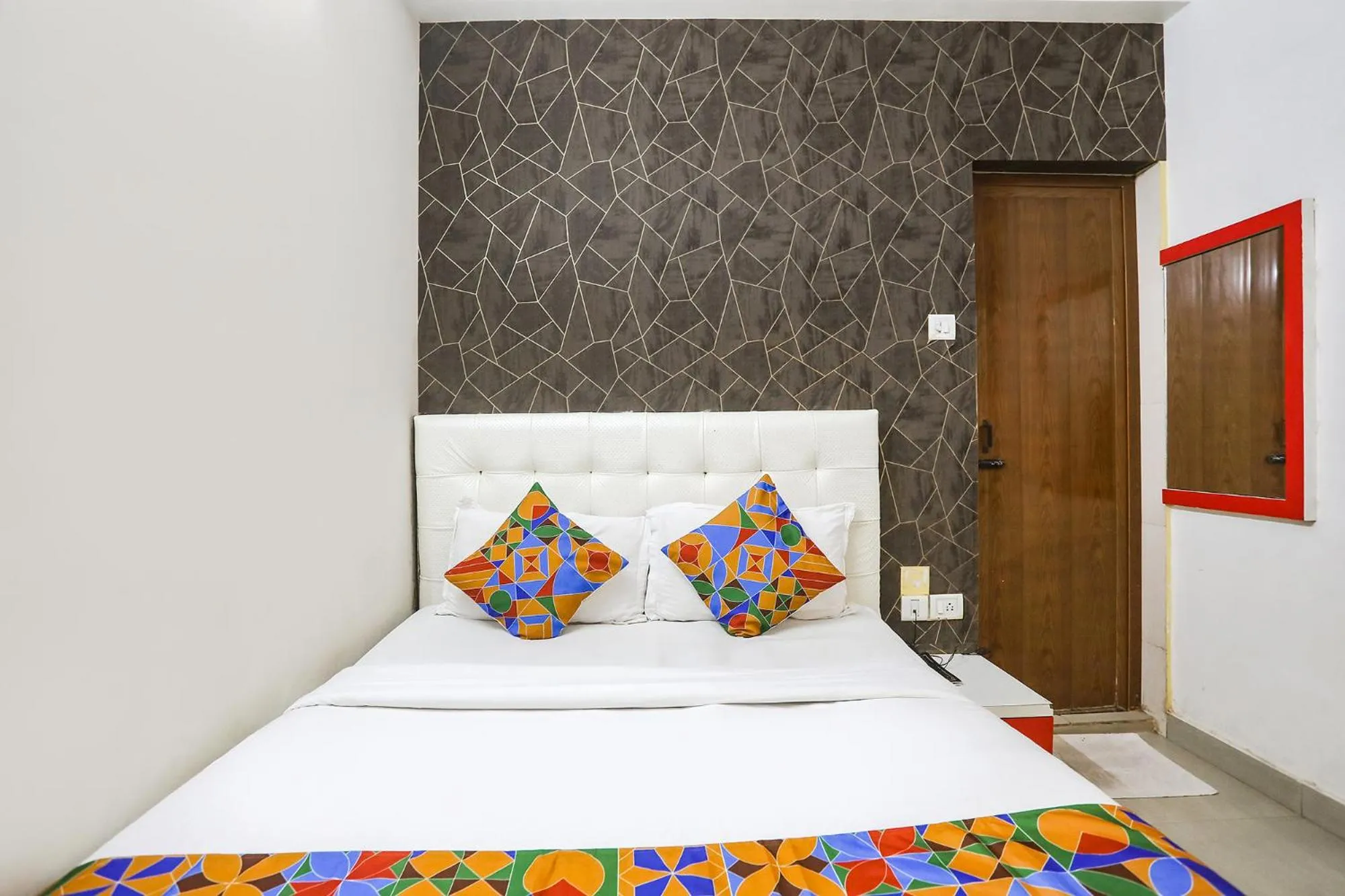 Bed in FabHotel Greenstar Inn - Bhubaneswar Airport