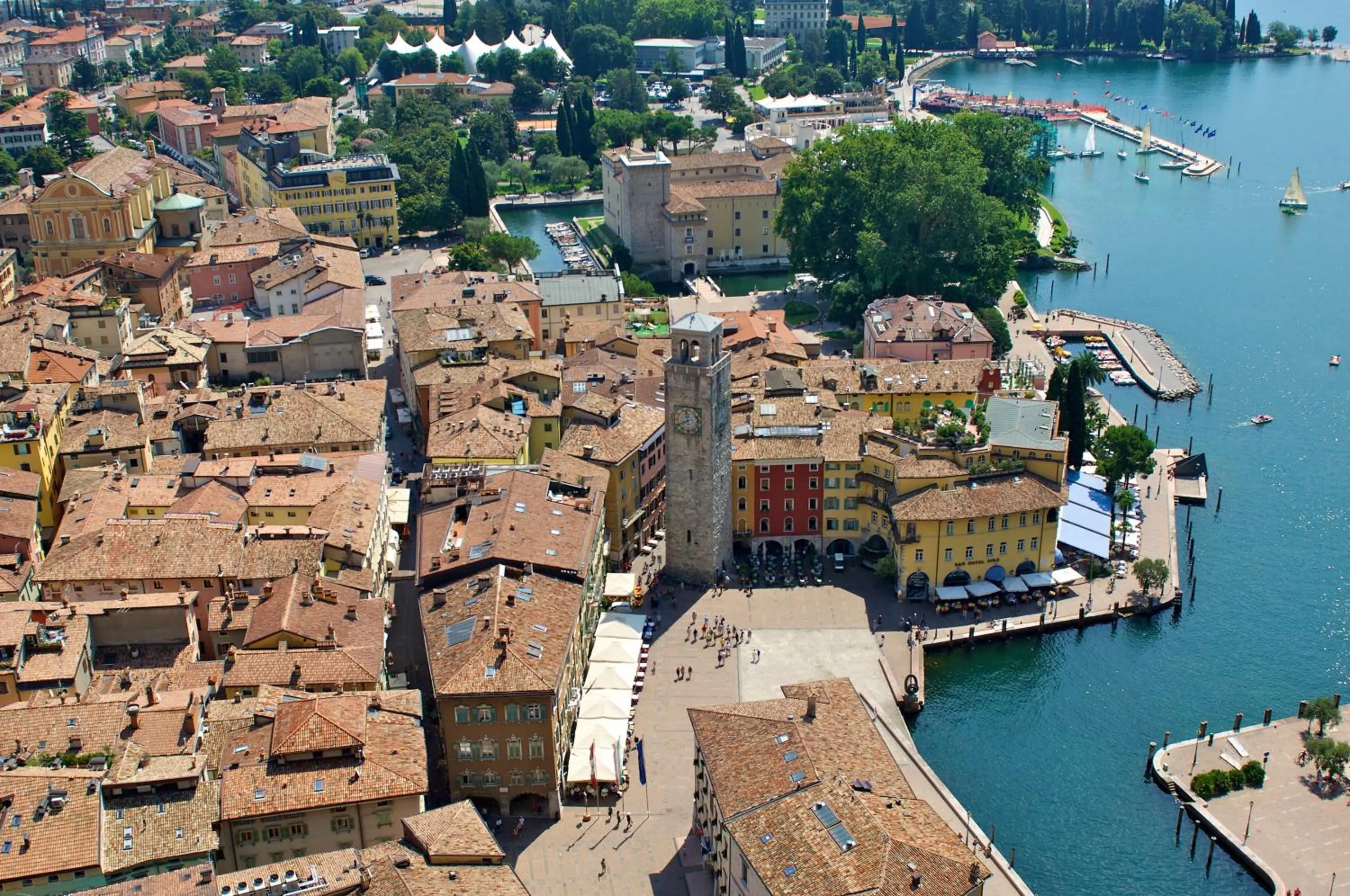 Area and facilities in Hotel Sole Relax & Panorama