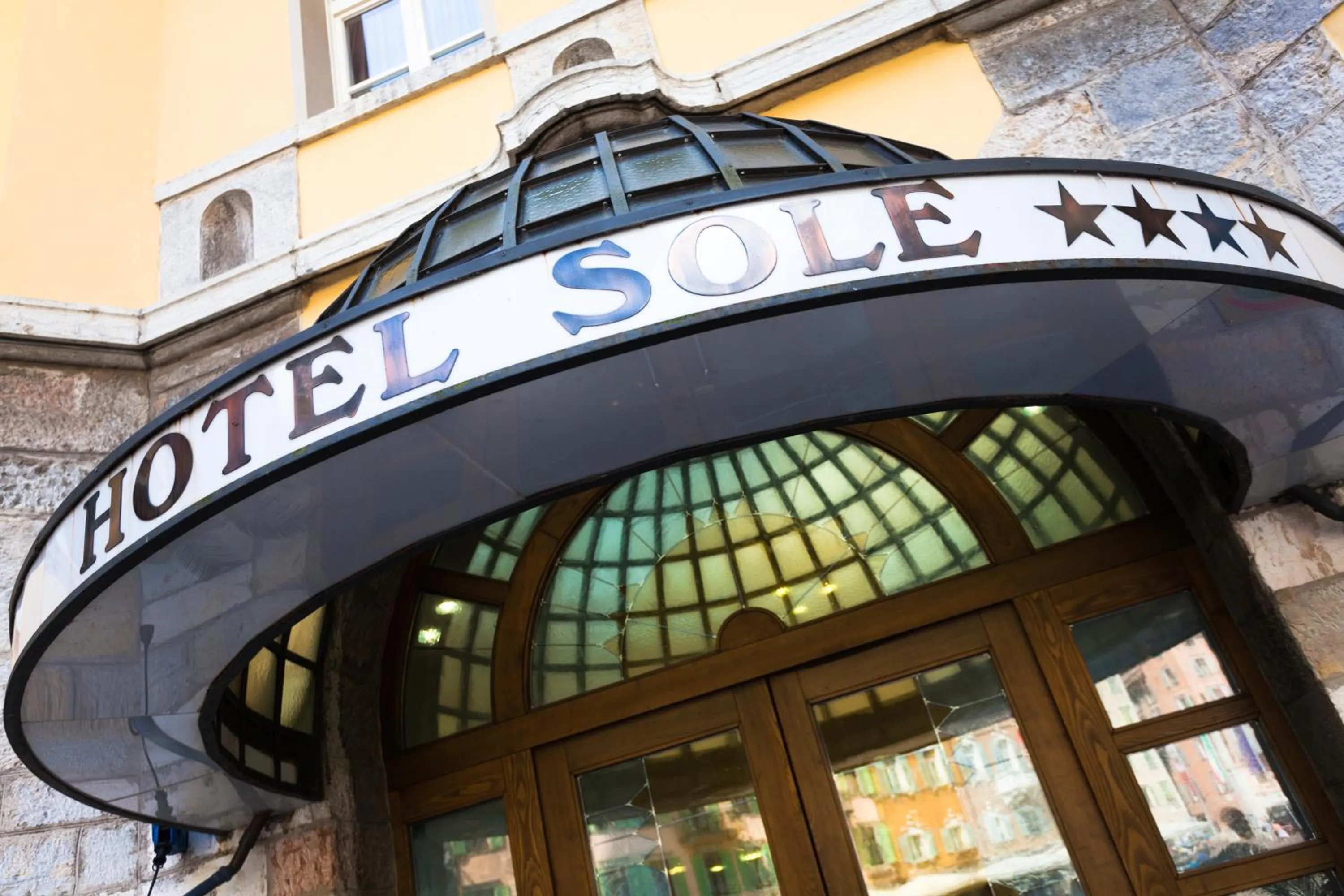 Facade/entrance in Hotel Sole Relax & Panorama