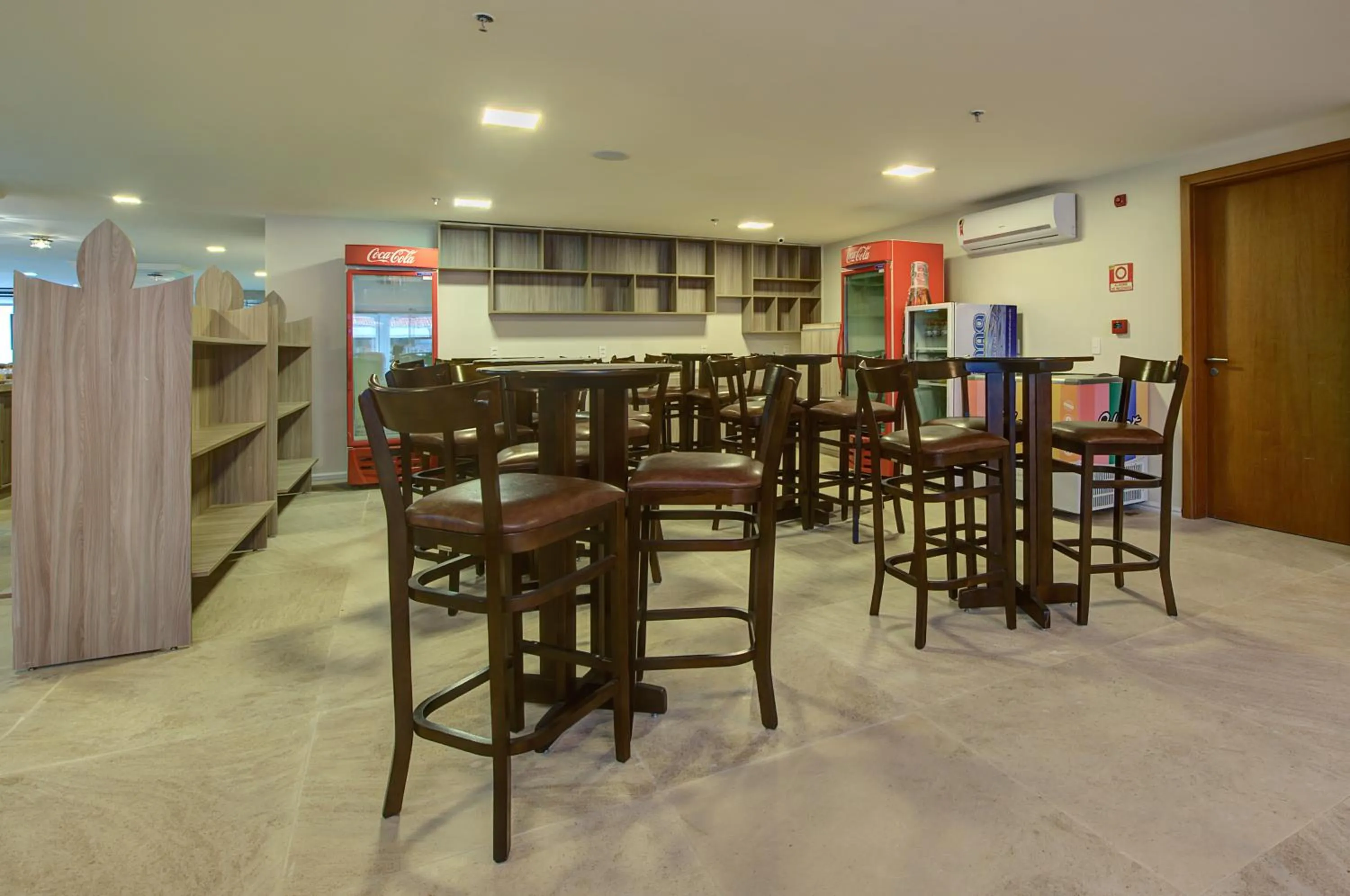 Restaurant/places to eat in Hotel da Villa