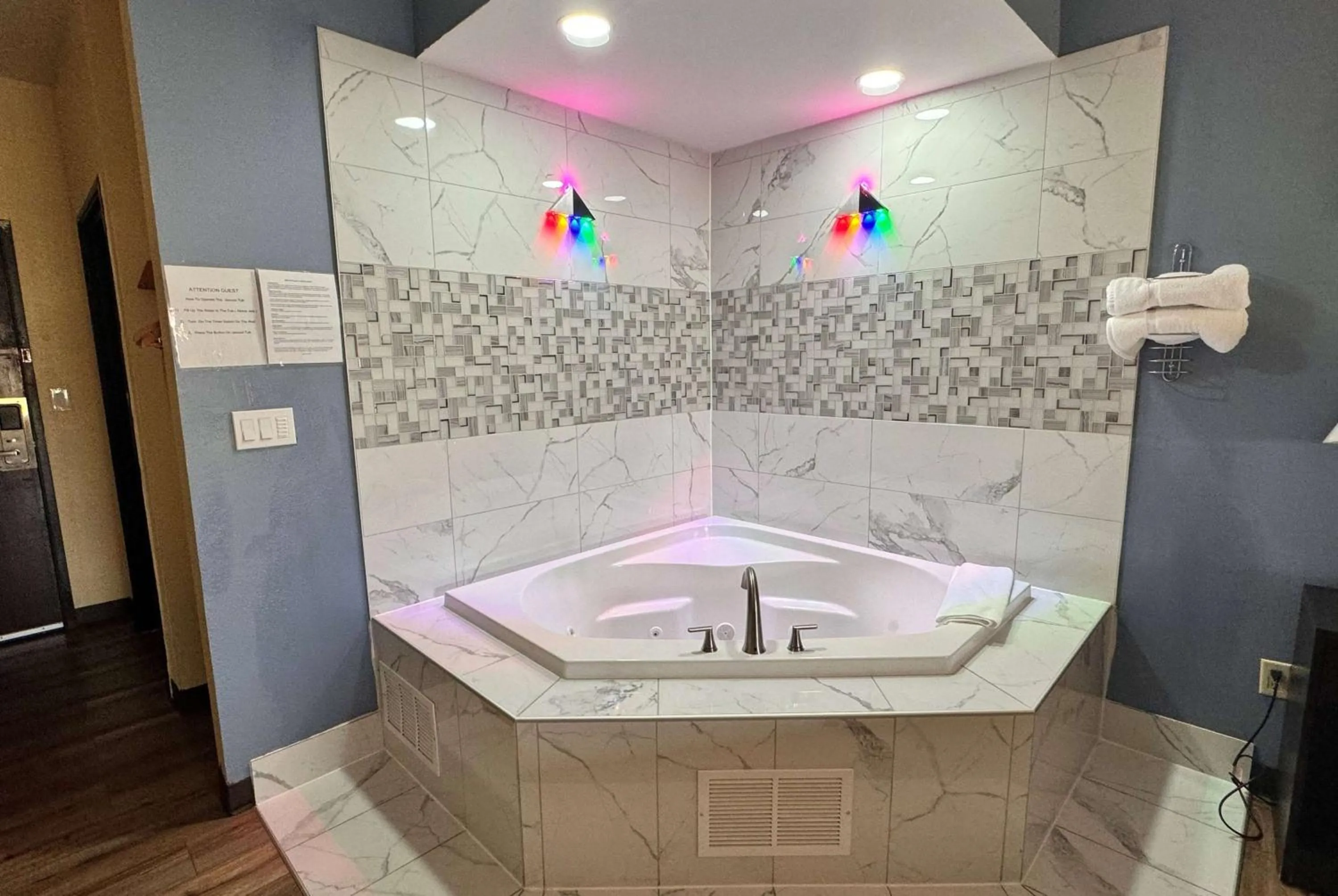 Photo of the whole room in Days Inn by Wyndham Mauldin/Greenville