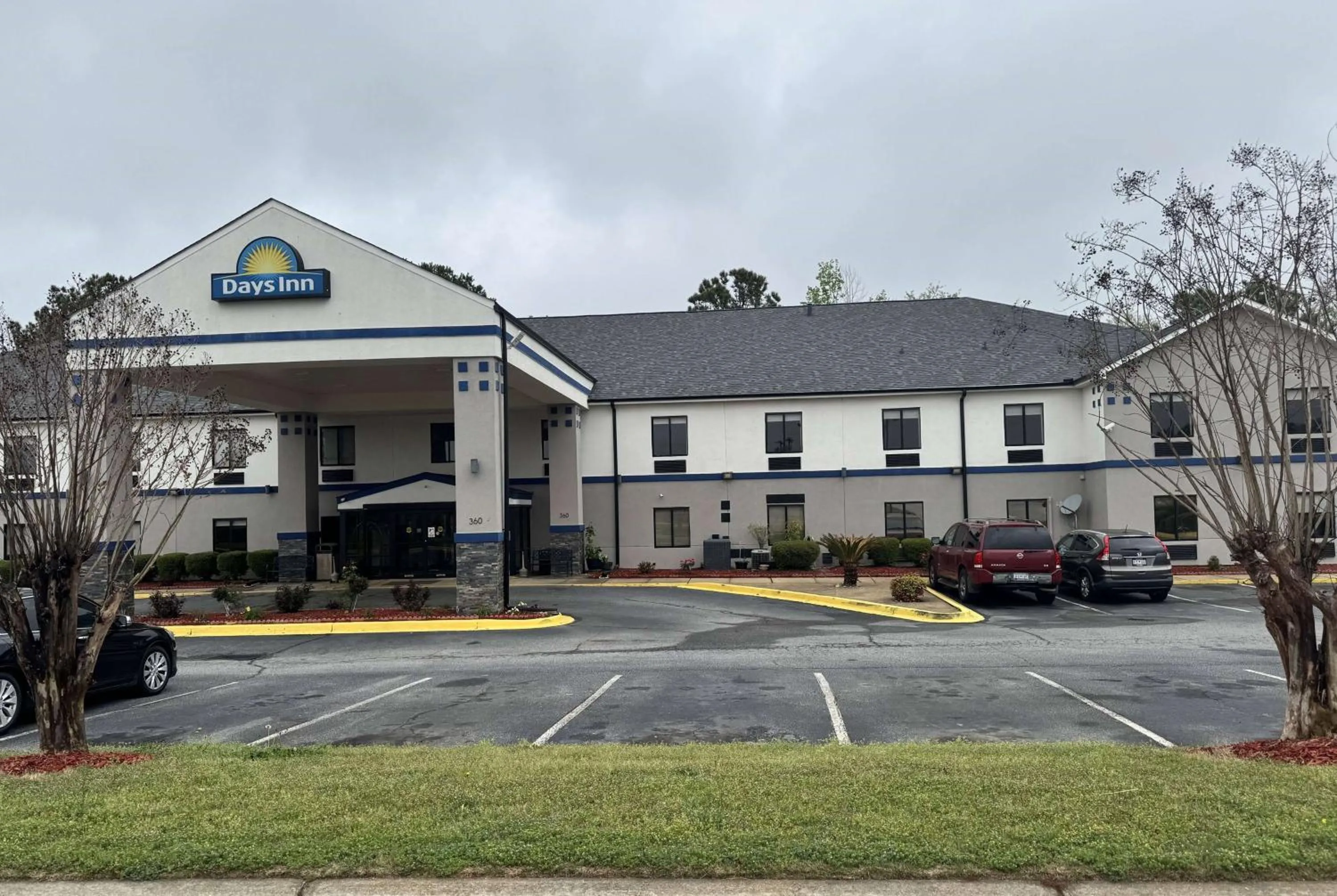 Property building in Days Inn by Wyndham Mauldin/Greenville