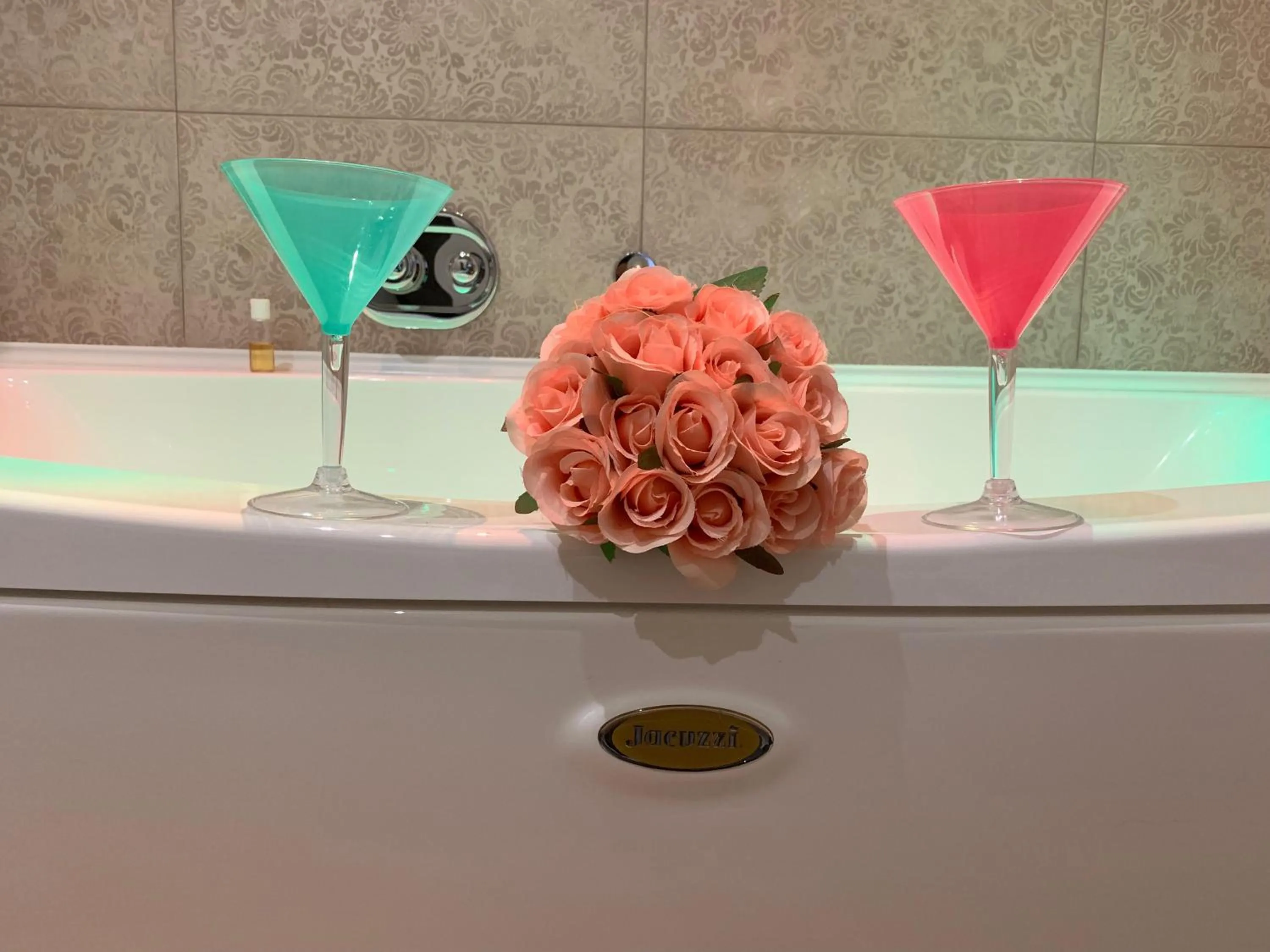 Hot Tub in ManfredoniaJacuzzi