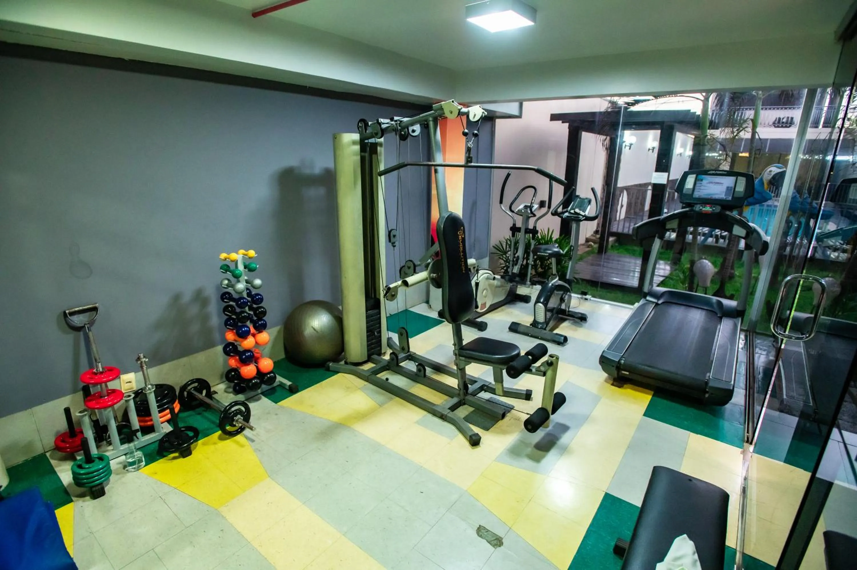 Swimming pool in Hotel 365