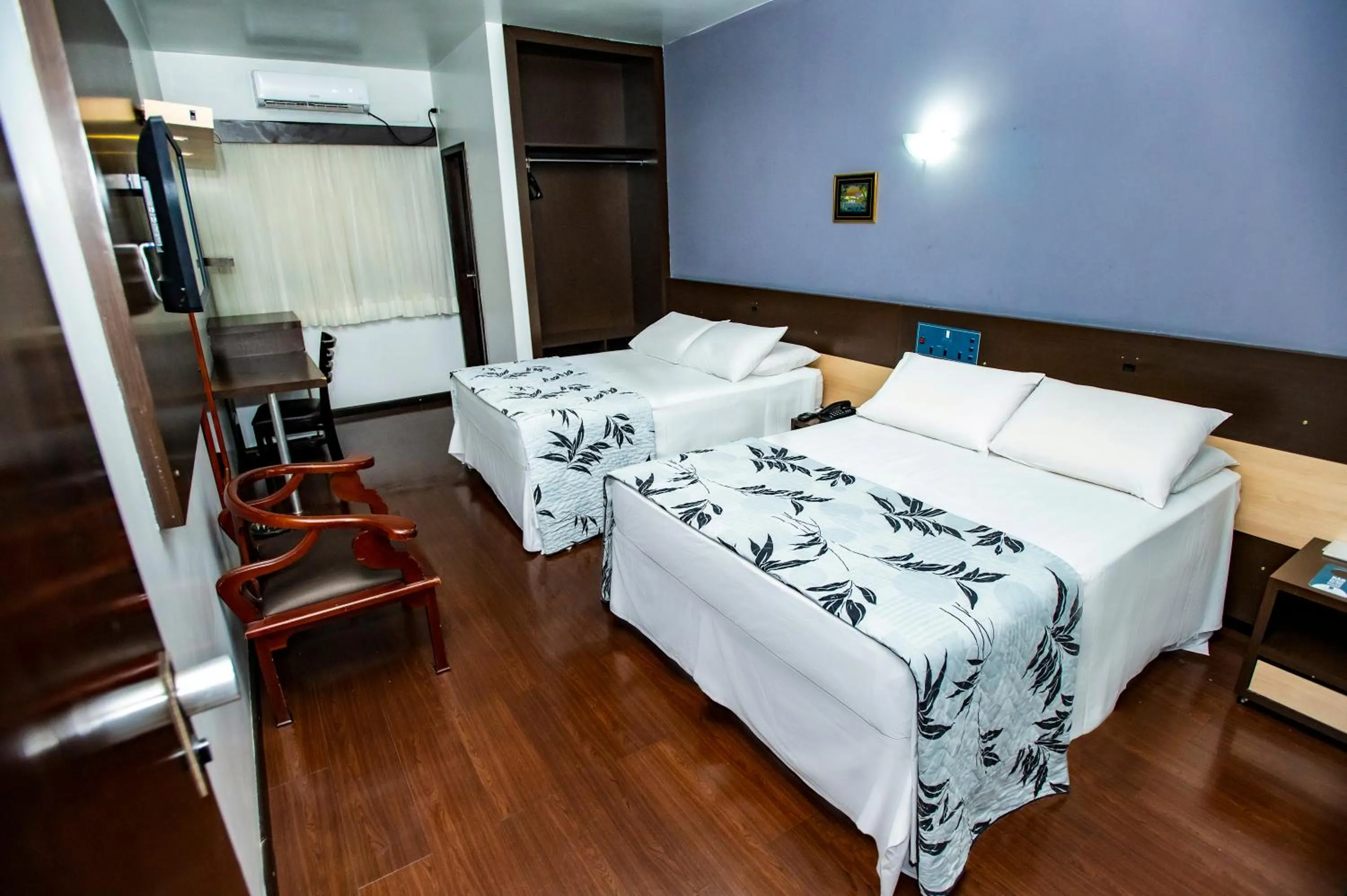 Bedroom, Bed in Hotel 365