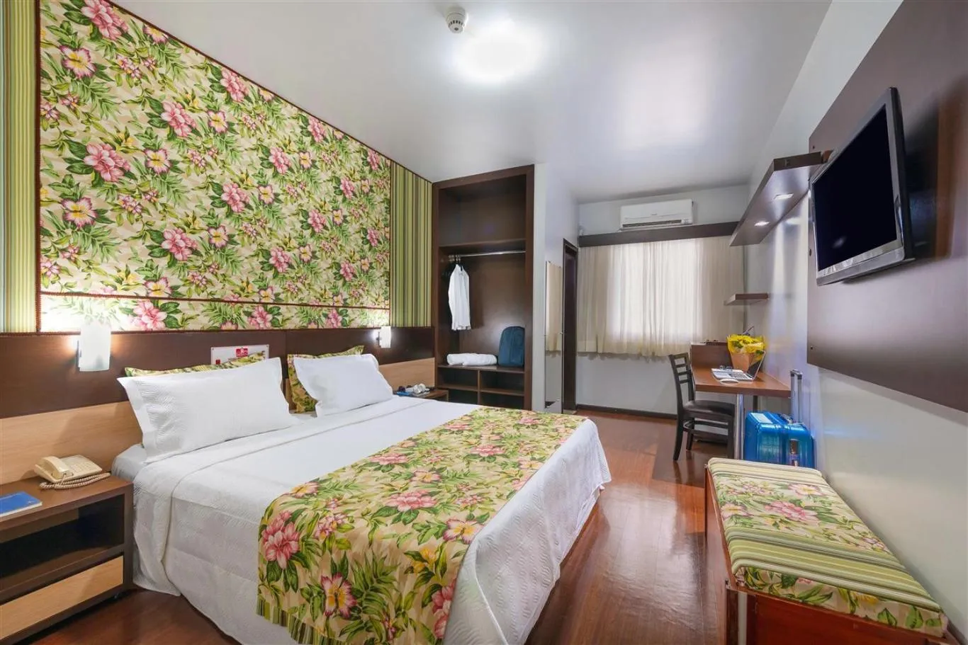 Bed in Hotel Presidencial