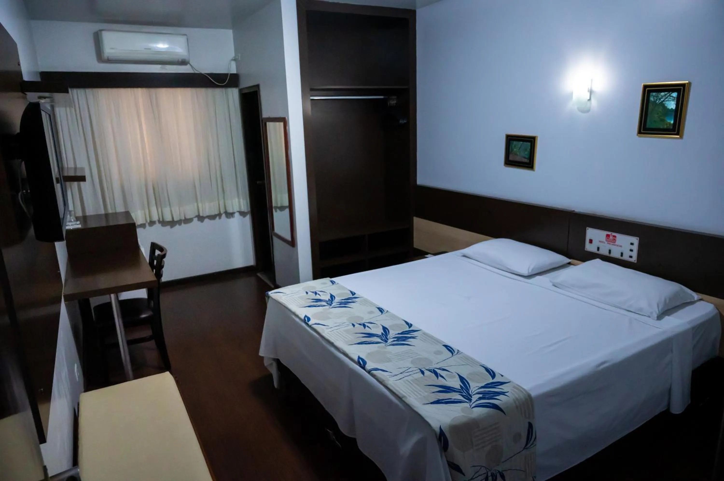 Bed in Hotel Presidencial