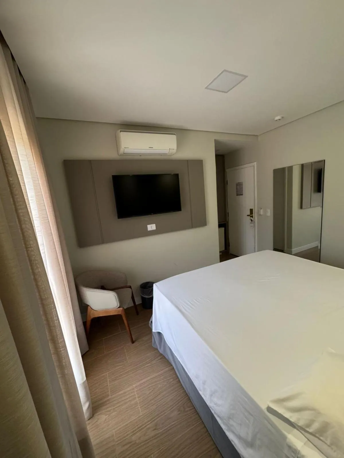 Bedroom, Bed in Hotel Guarany