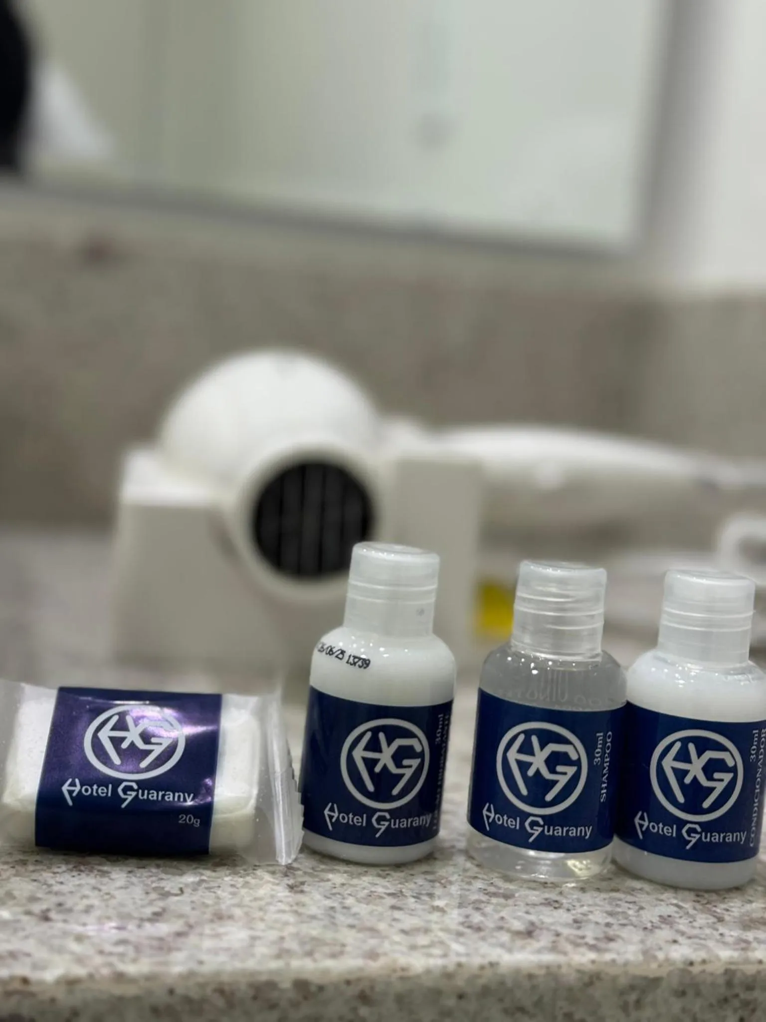 Bathroom in Hotel Guarany