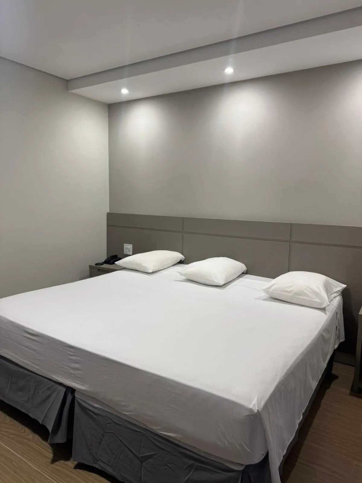 Bedroom, Bed in Hotel Guarany