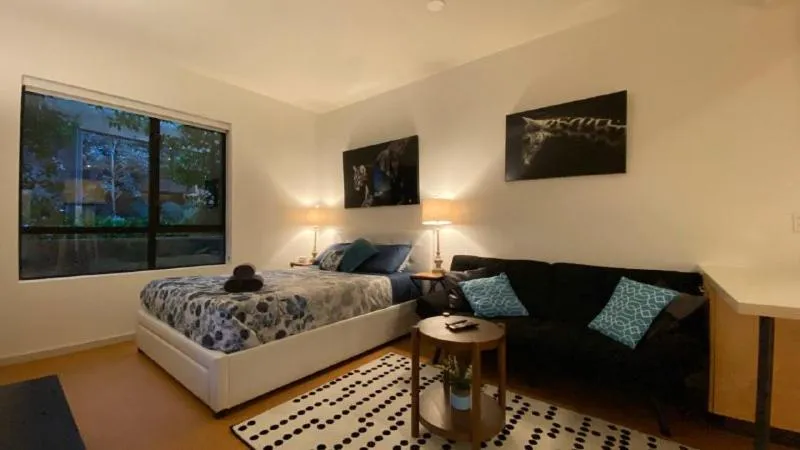 Integrity - Real Hollywood Experience