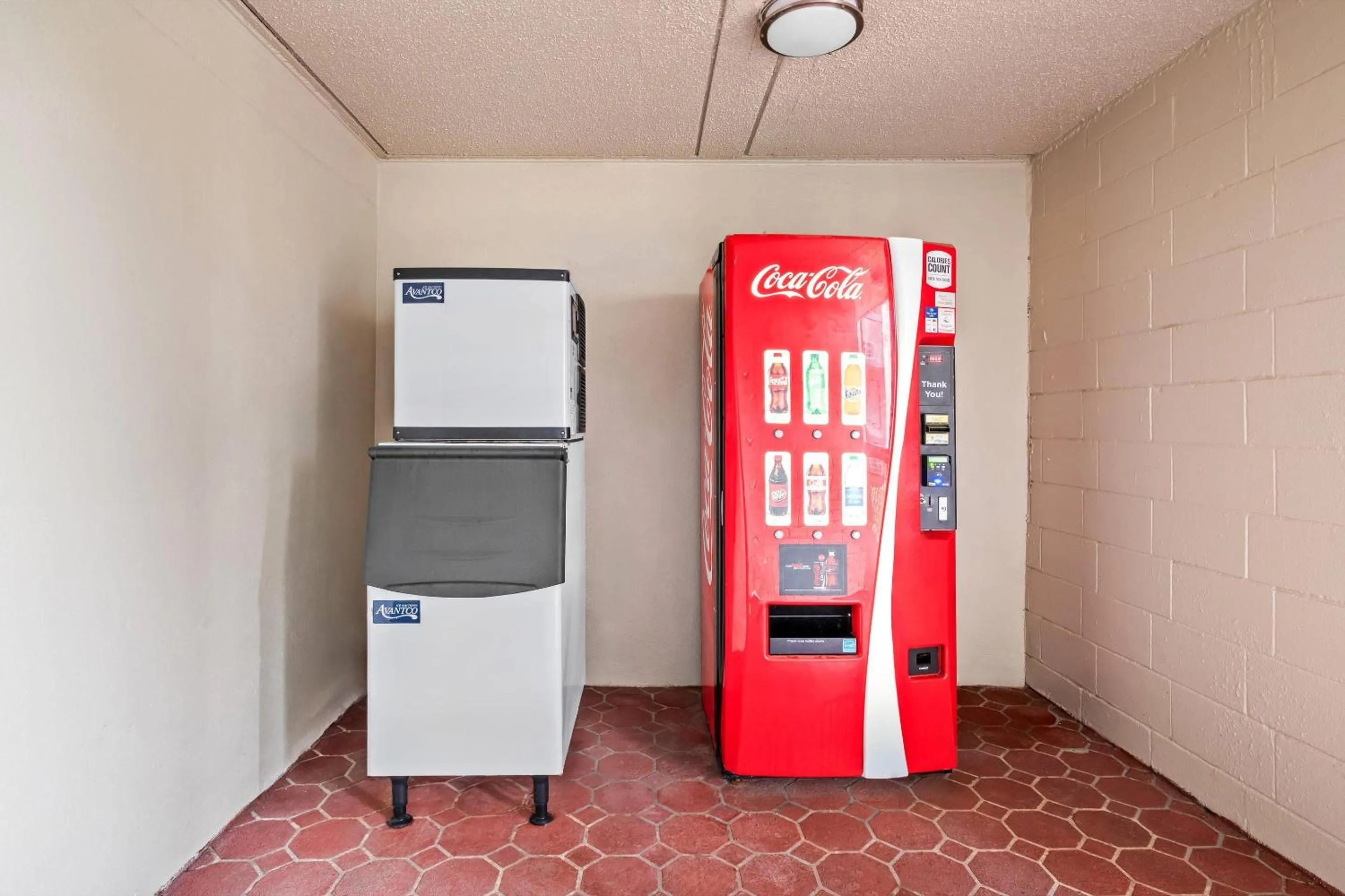 vending machine in Suburban Studios Harvey - New Orleans