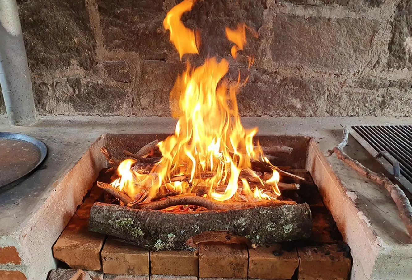 BBQ facilities in Senda Monarca