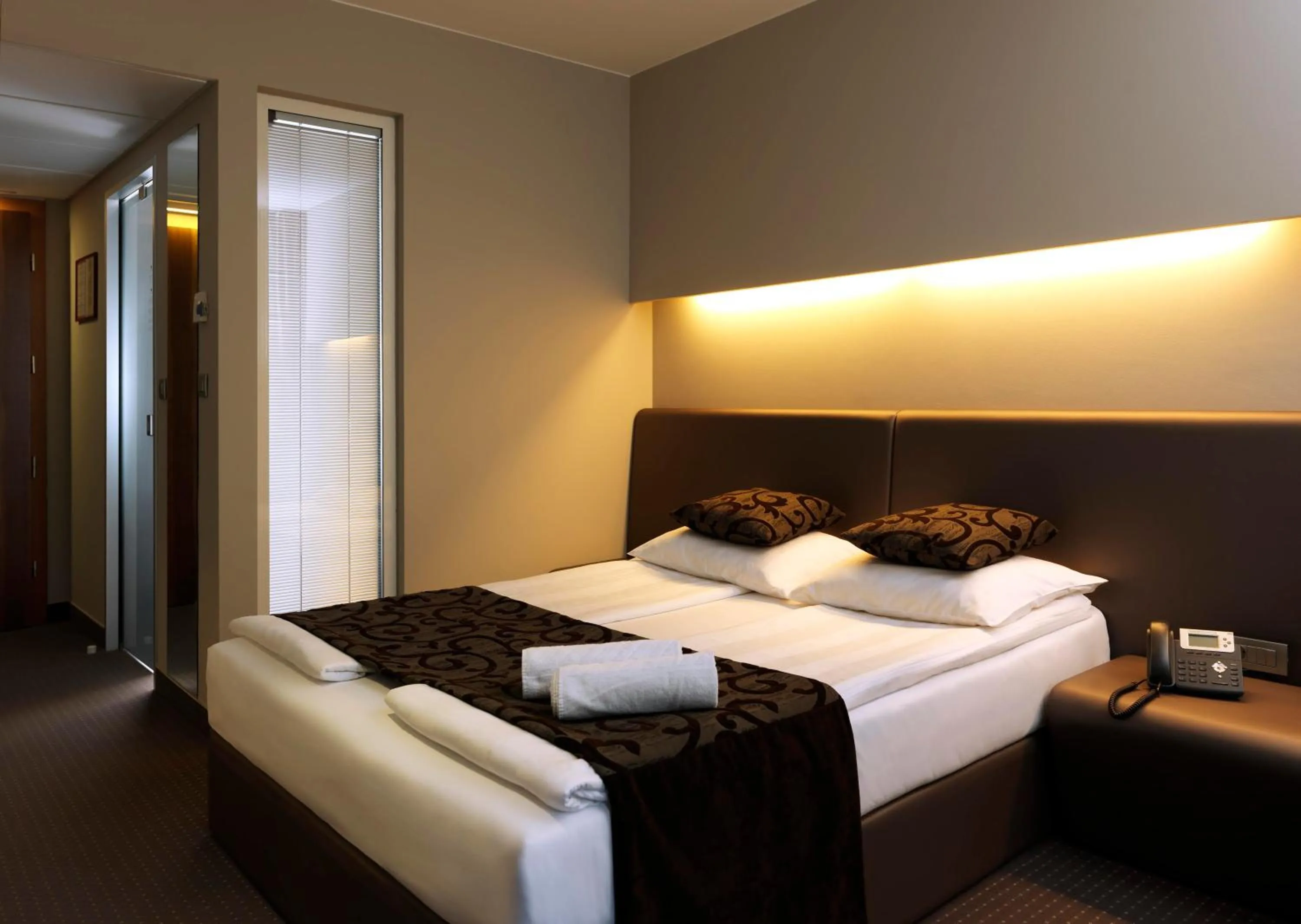 Bedroom, Bed in Hotel Thermana Park Laško**** Superior