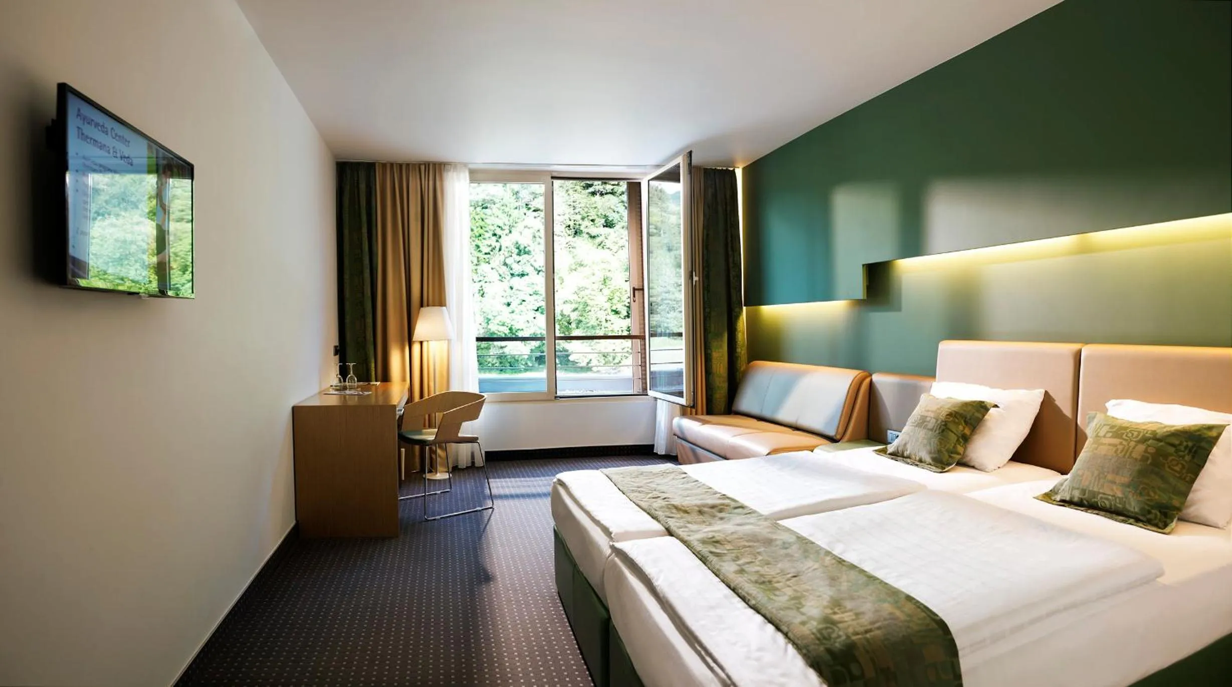 Bedroom, Bed in Hotel Thermana Park Laško**** Superior