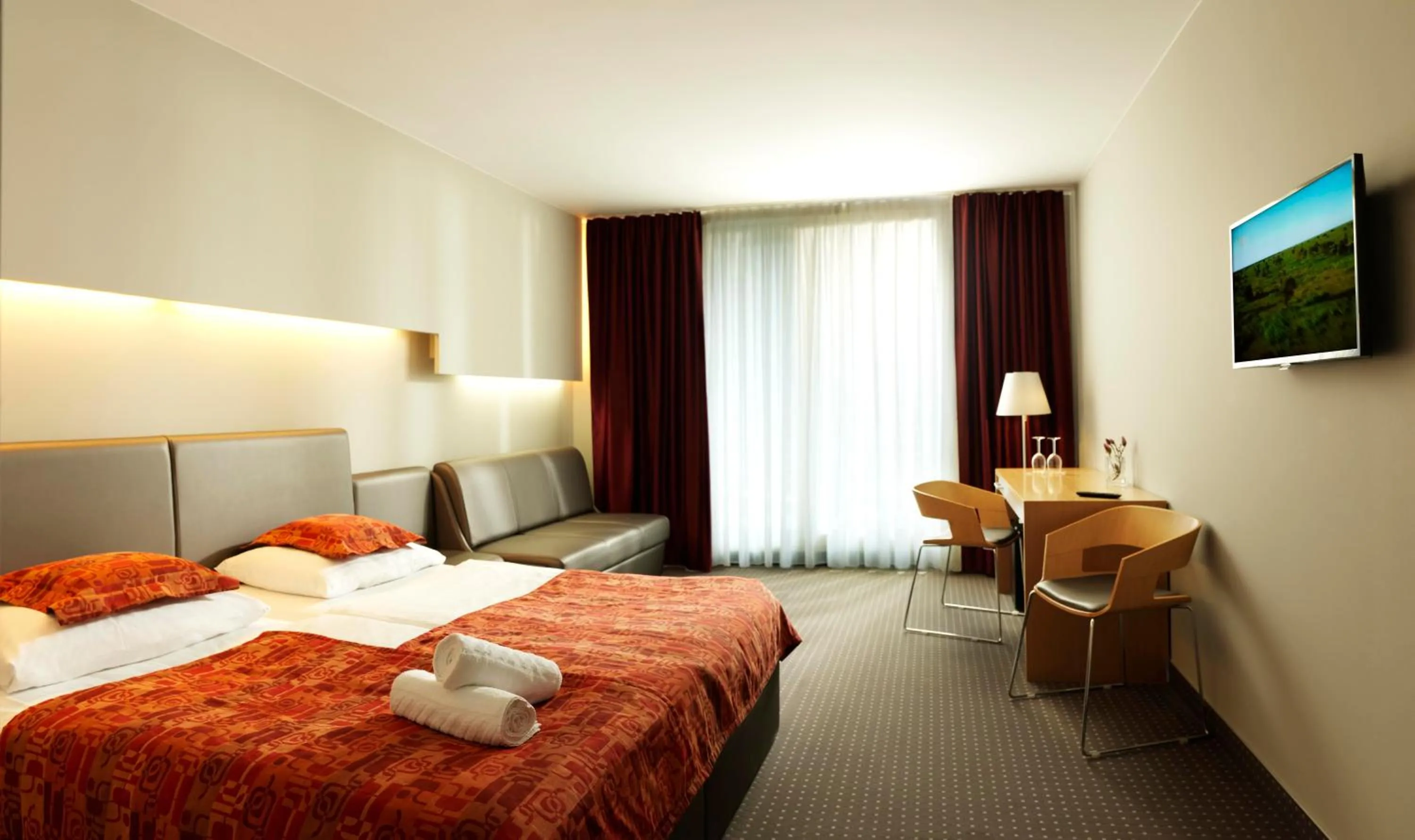 Bedroom, Bed in Hotel Thermana Park Laško**** Superior