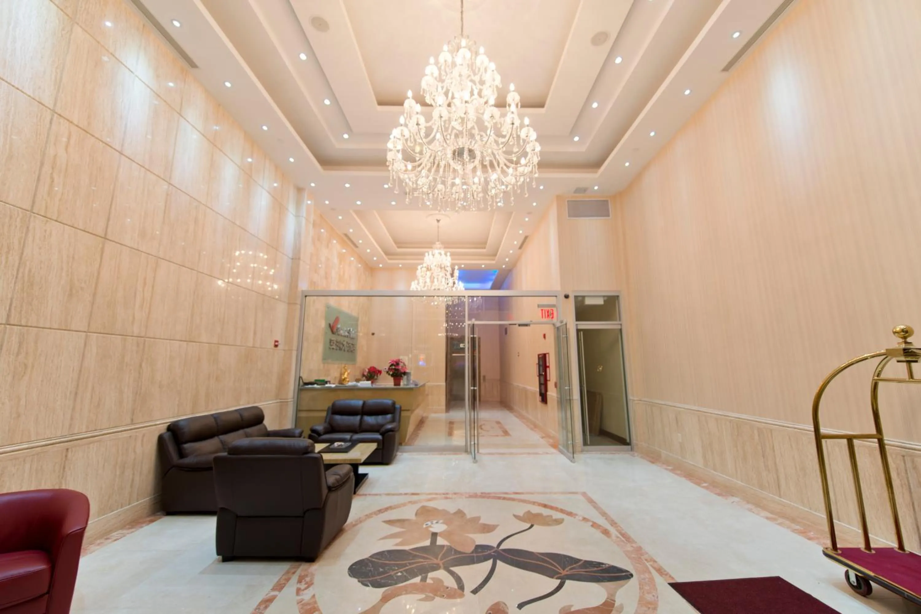Lobby or reception in Asiatic Hotel - Flushing