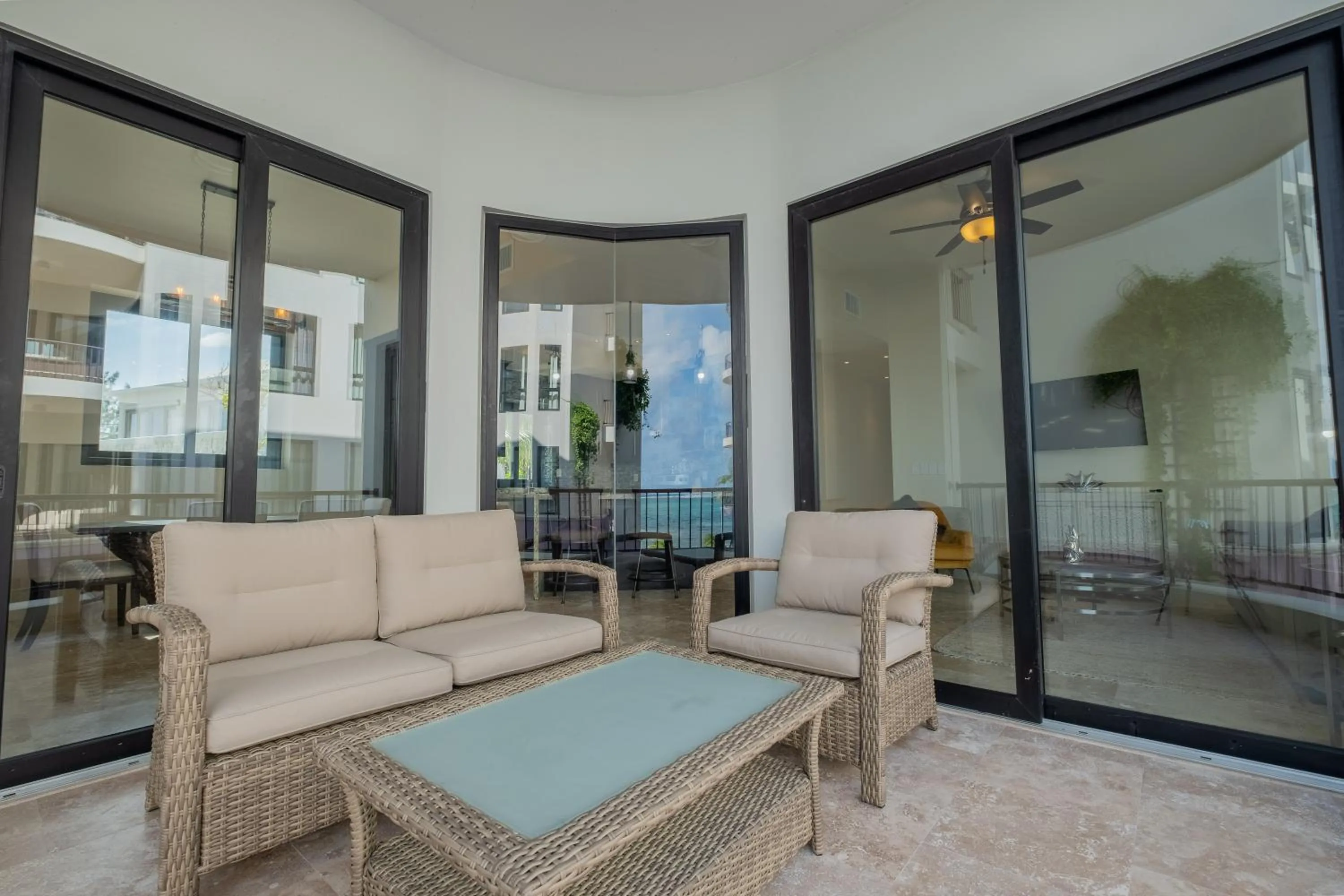 Balcony/Terrace in Diamante Beachfront Suites