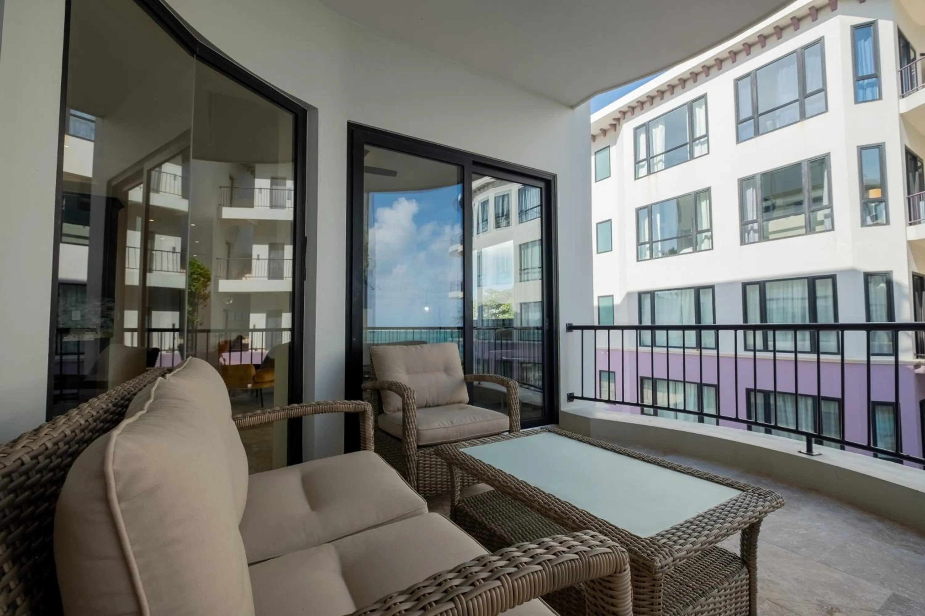 Balcony/Terrace in Diamante Beachfront Suites