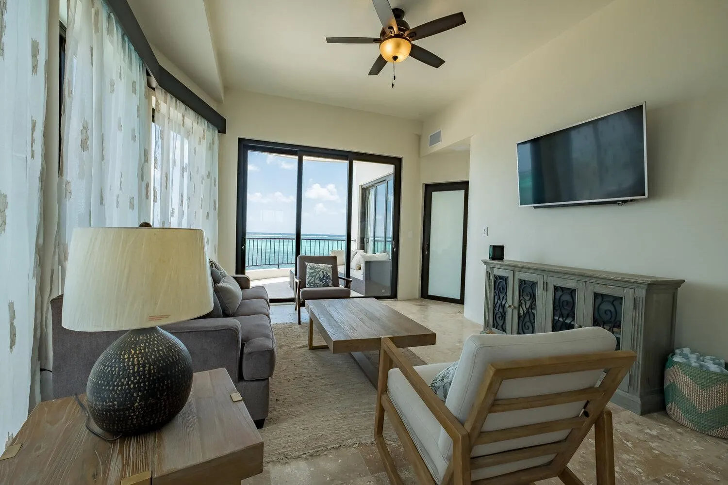 Living room in Diamante Beachfront Suites