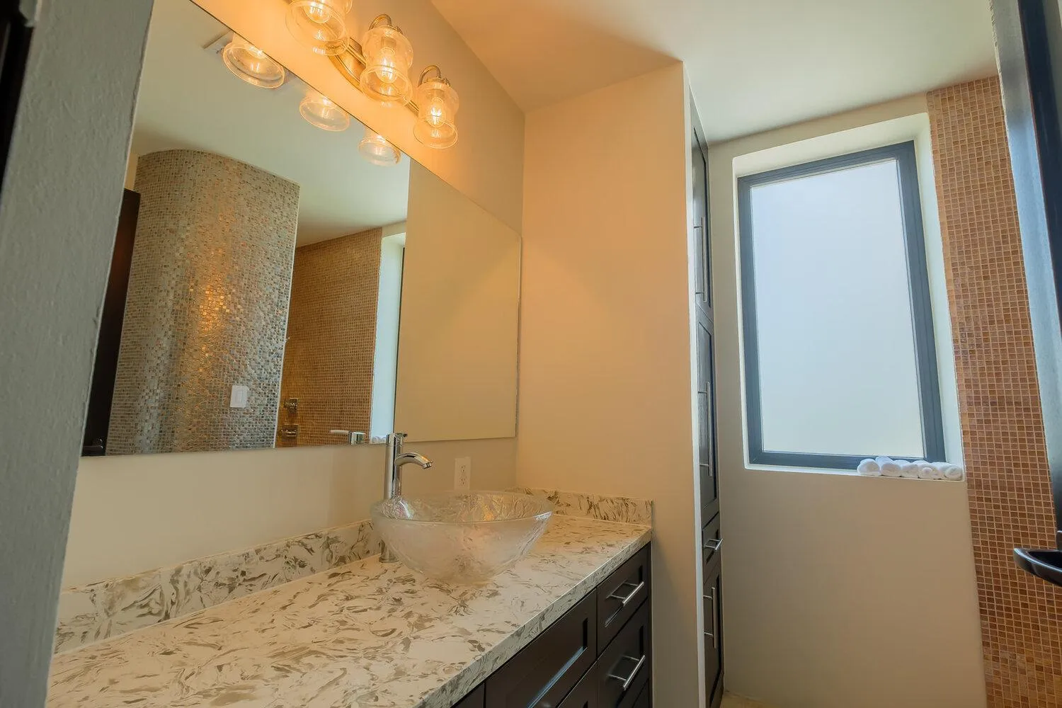 Bathroom in Diamante Beachfront Suites