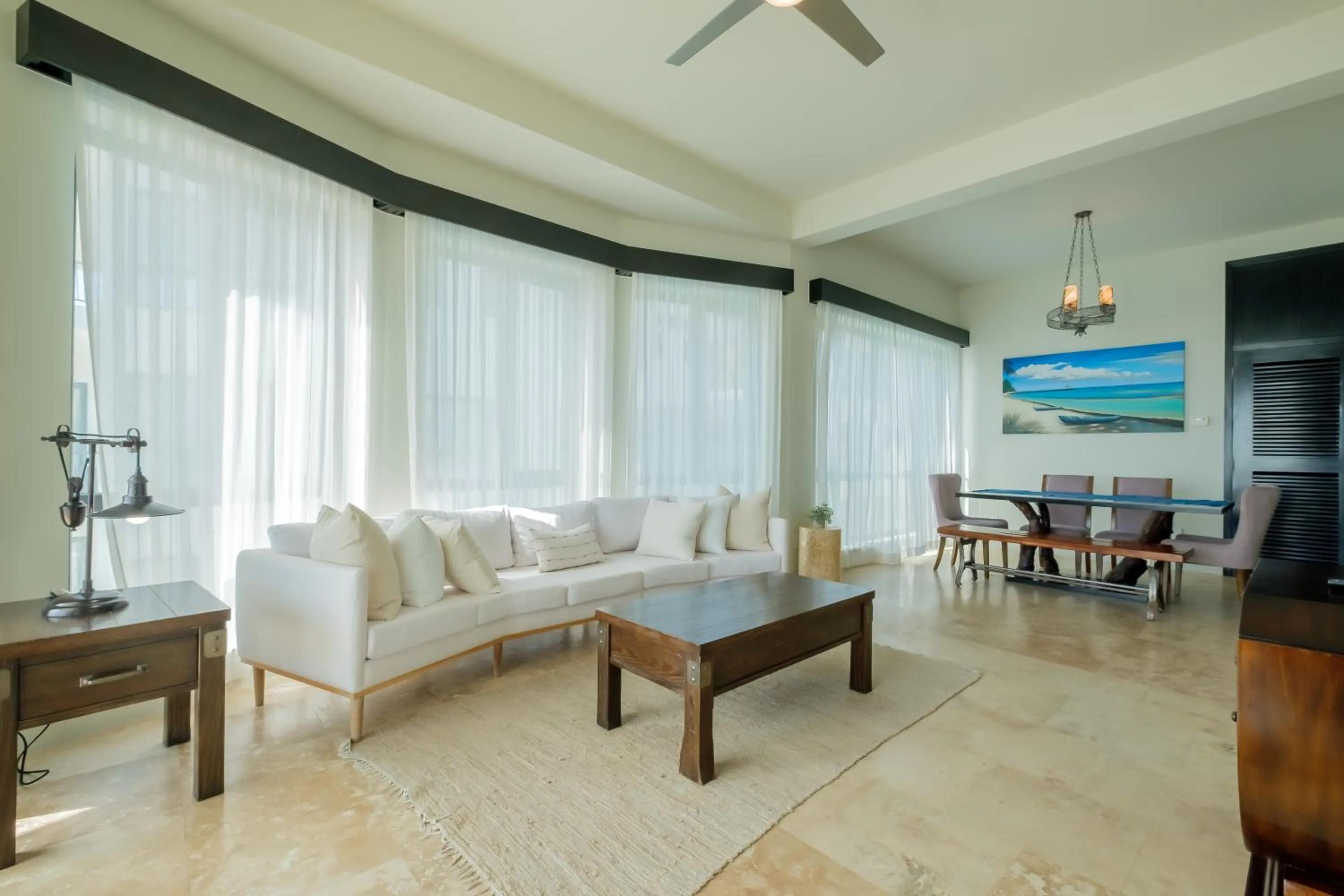 Living room in Diamante Beachfront Suites