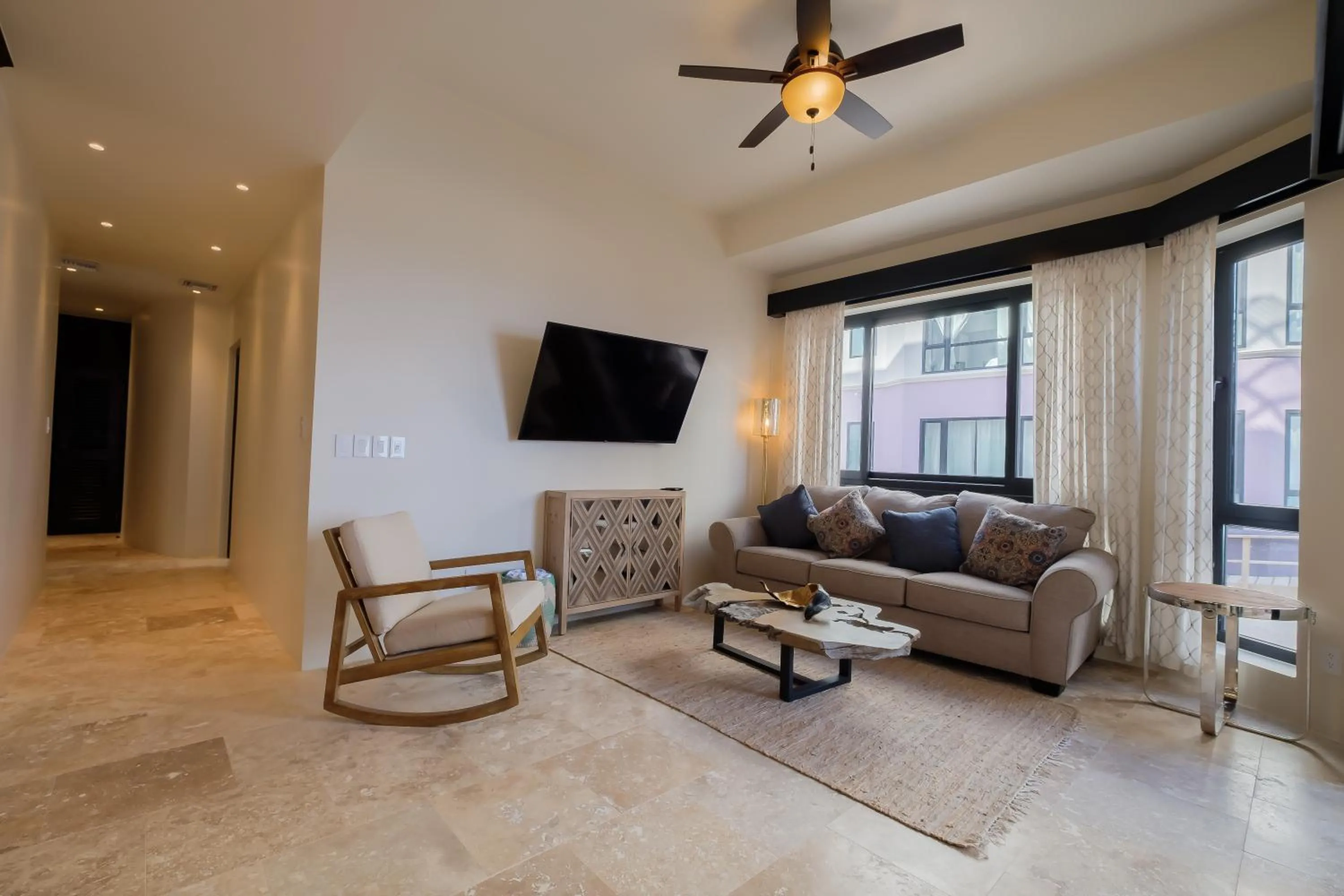 Living room in Diamante Beachfront Suites