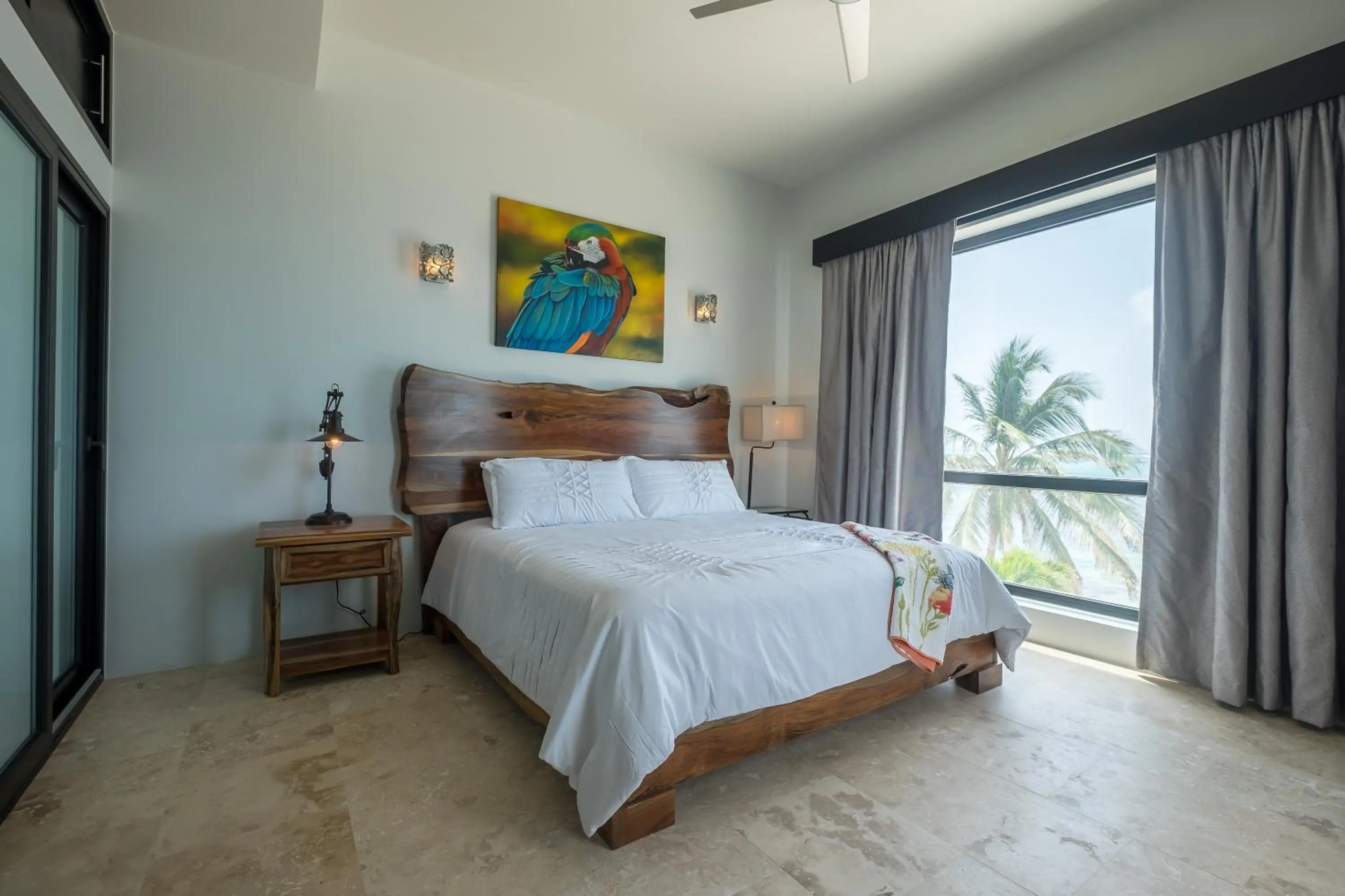 Bedroom, Bed in Diamante Beachfront Suites