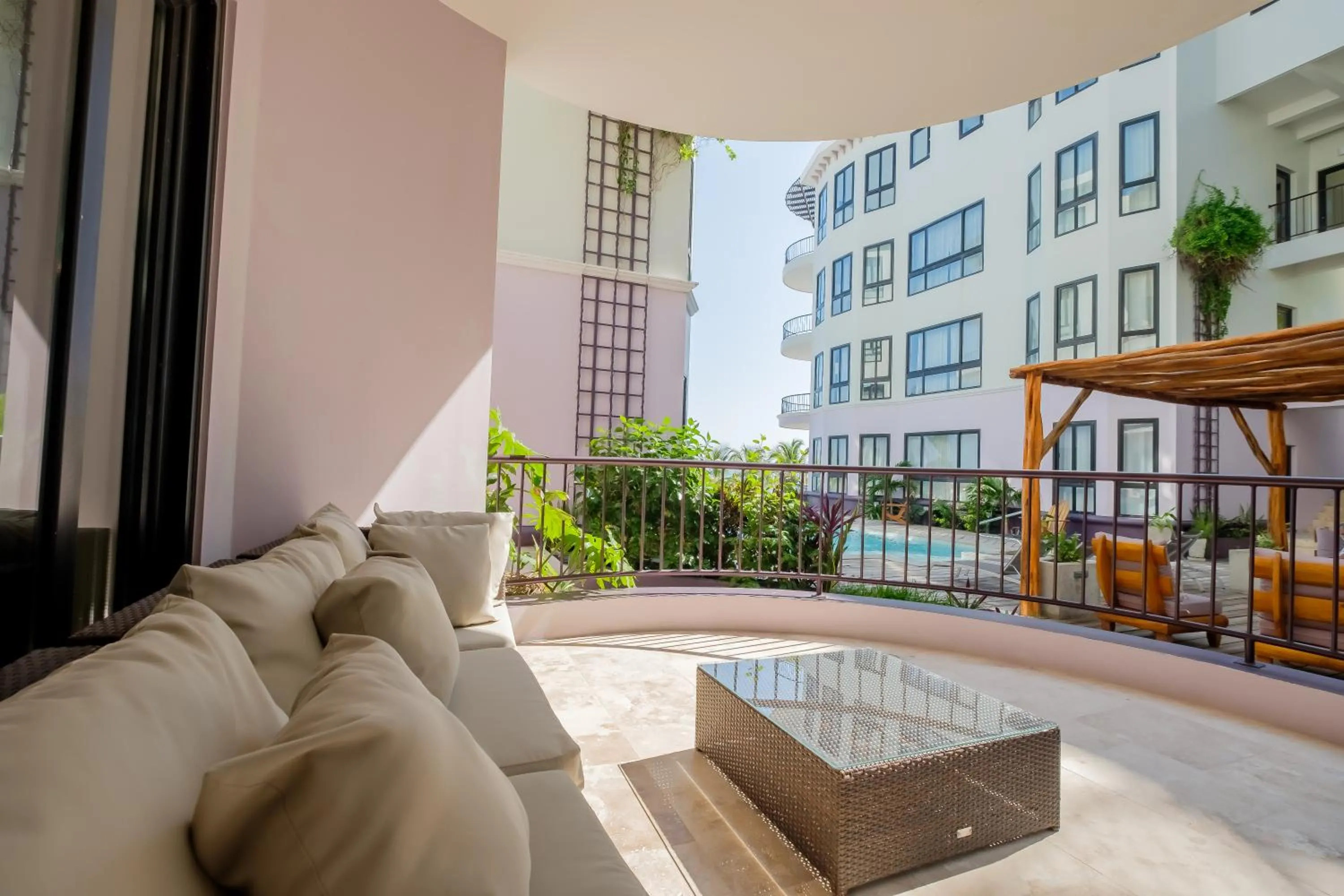 Balcony/Terrace in Diamante Beachfront Suites