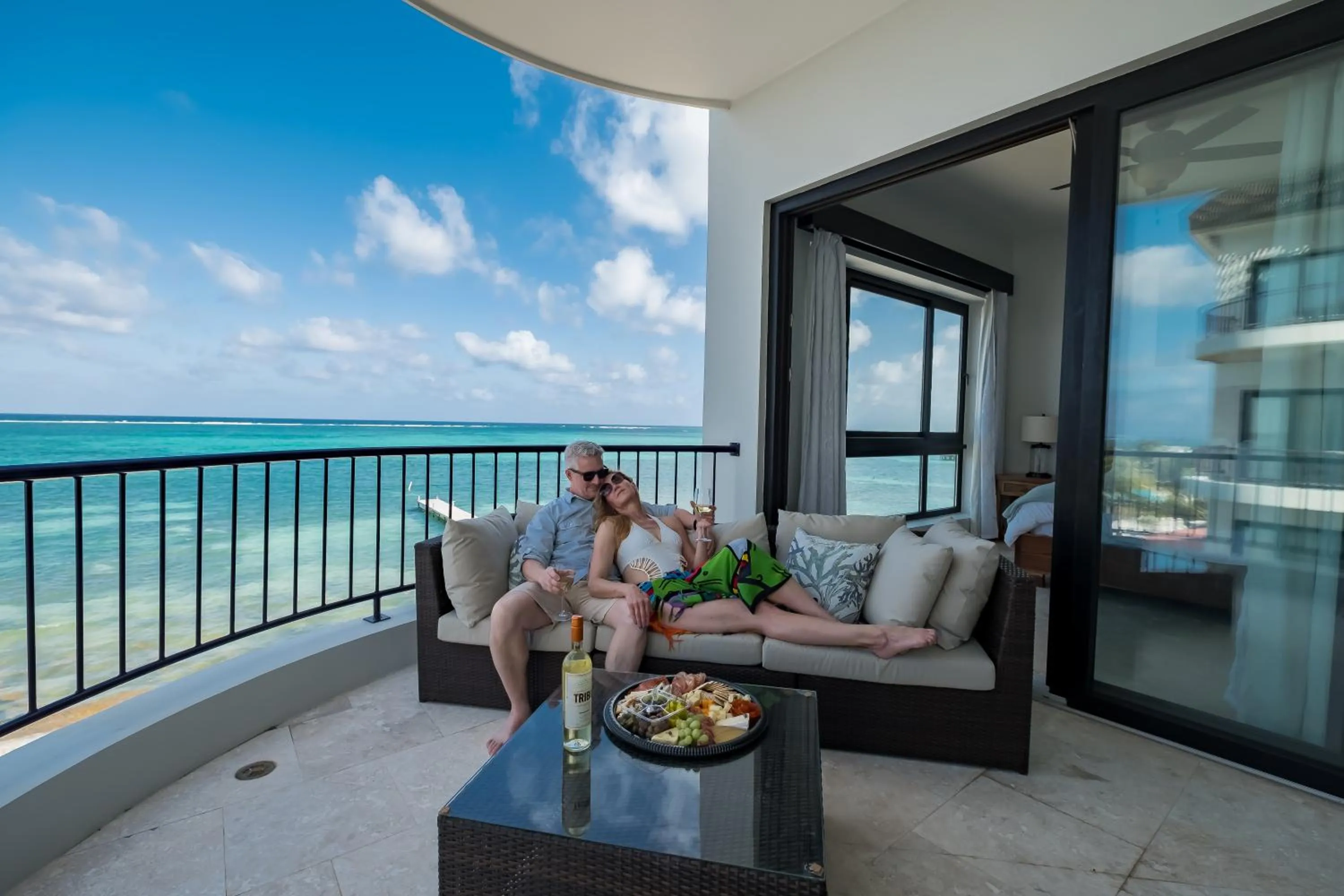 Balcony/Terrace in Diamante Beachfront Suites