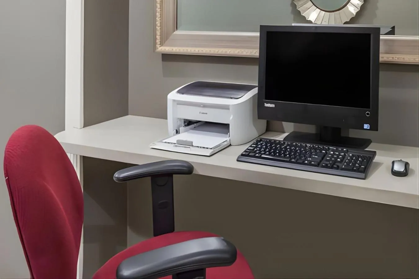 Business facilities in Iberia House & Suites