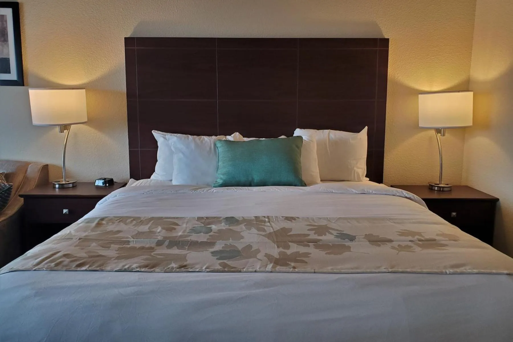 Bed in Cobblestone Suites - Oshkosh