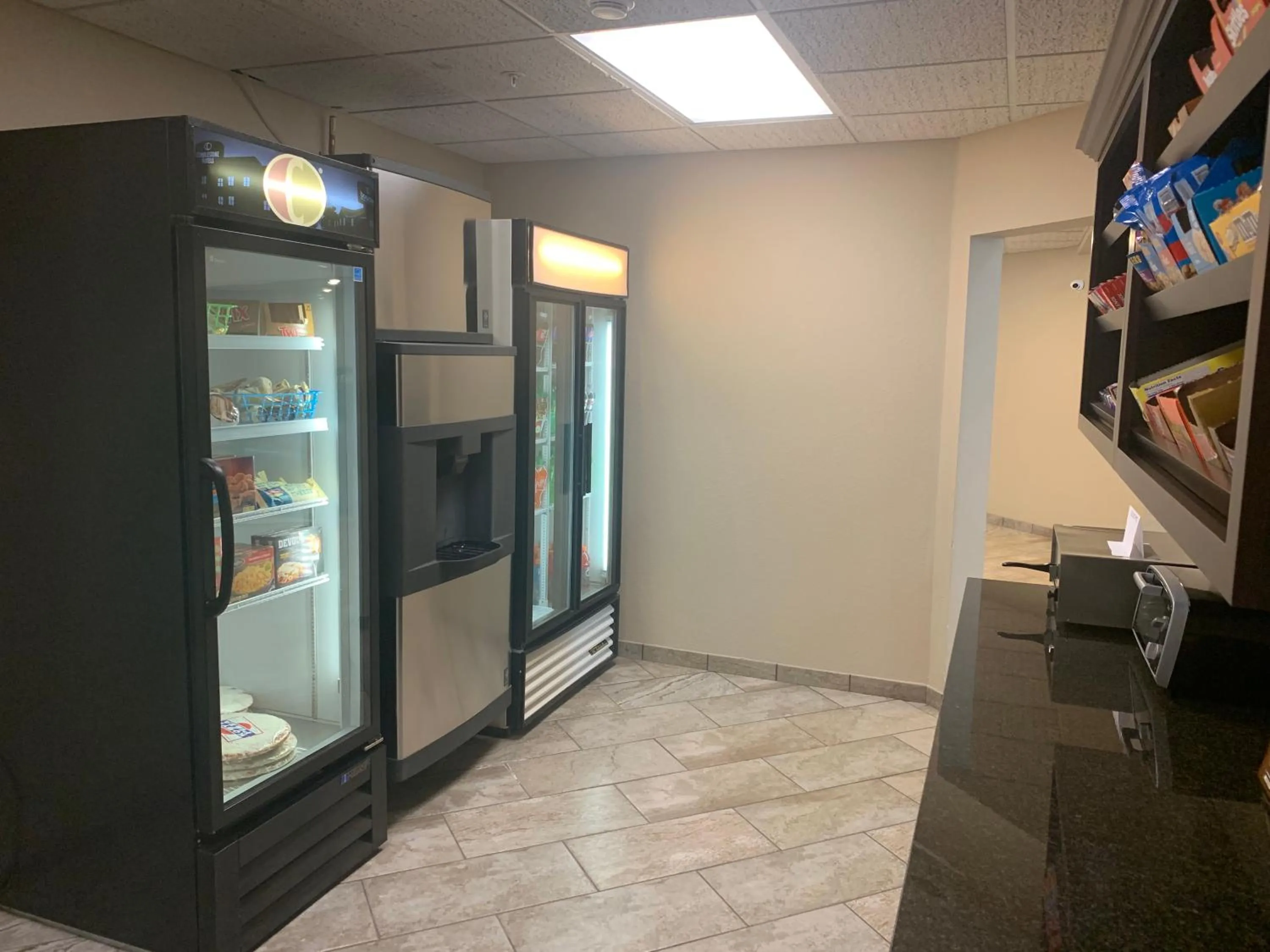 On-site shops in Cobblestone Suites - Oshkosh