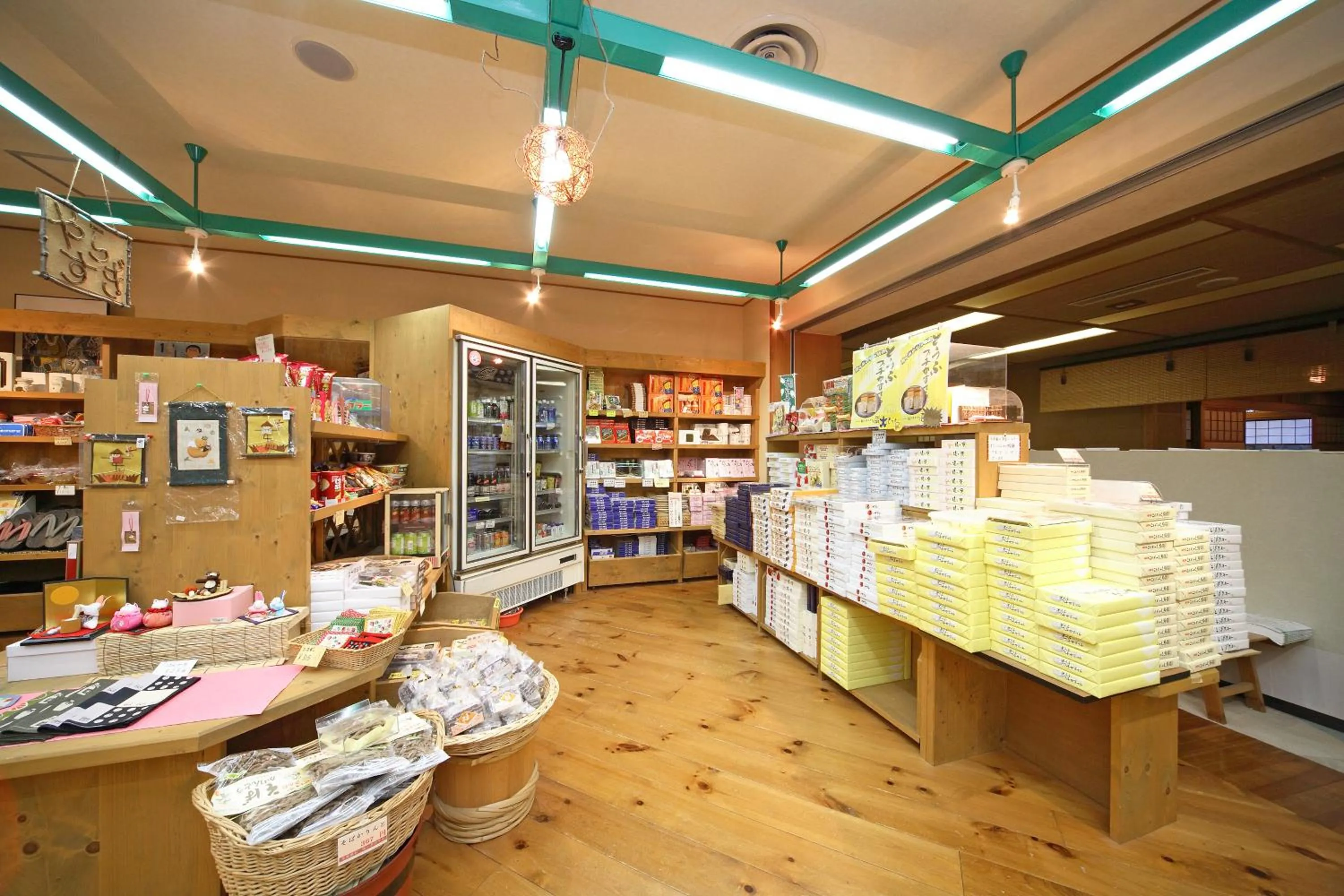 On-site shops in Sarugakyo Hotel