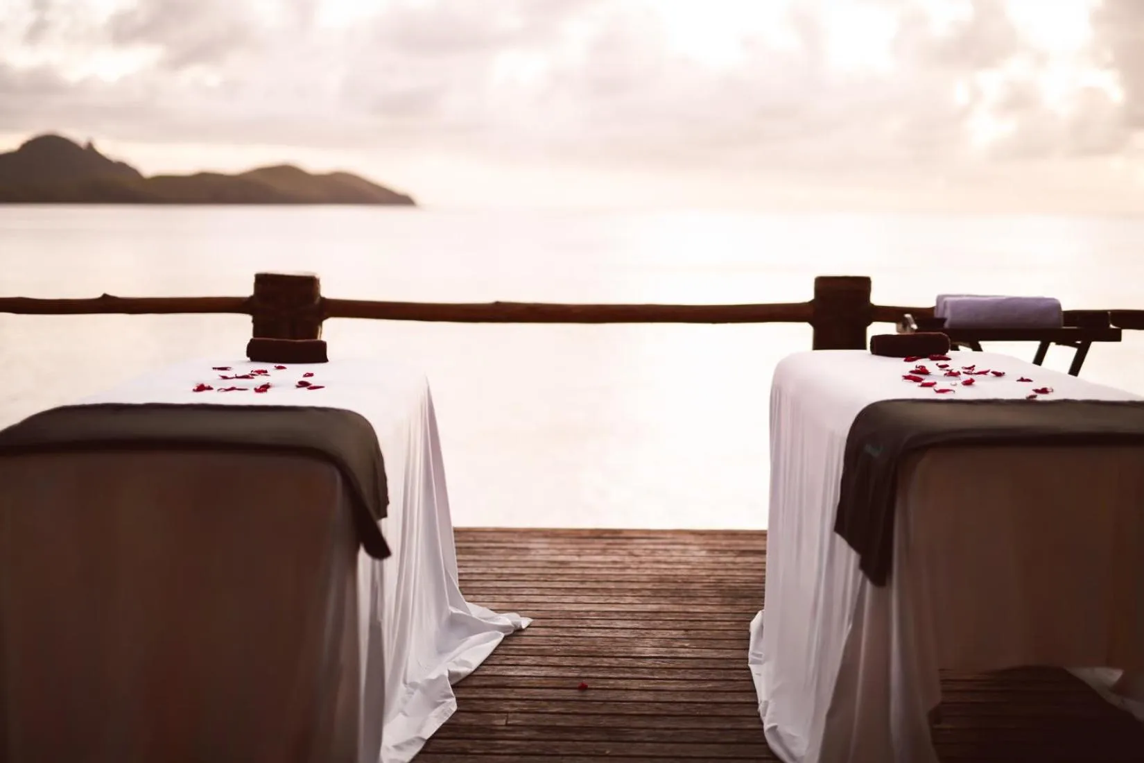 Massage, Bed in Tokoriki Island Resort Adults-Only
