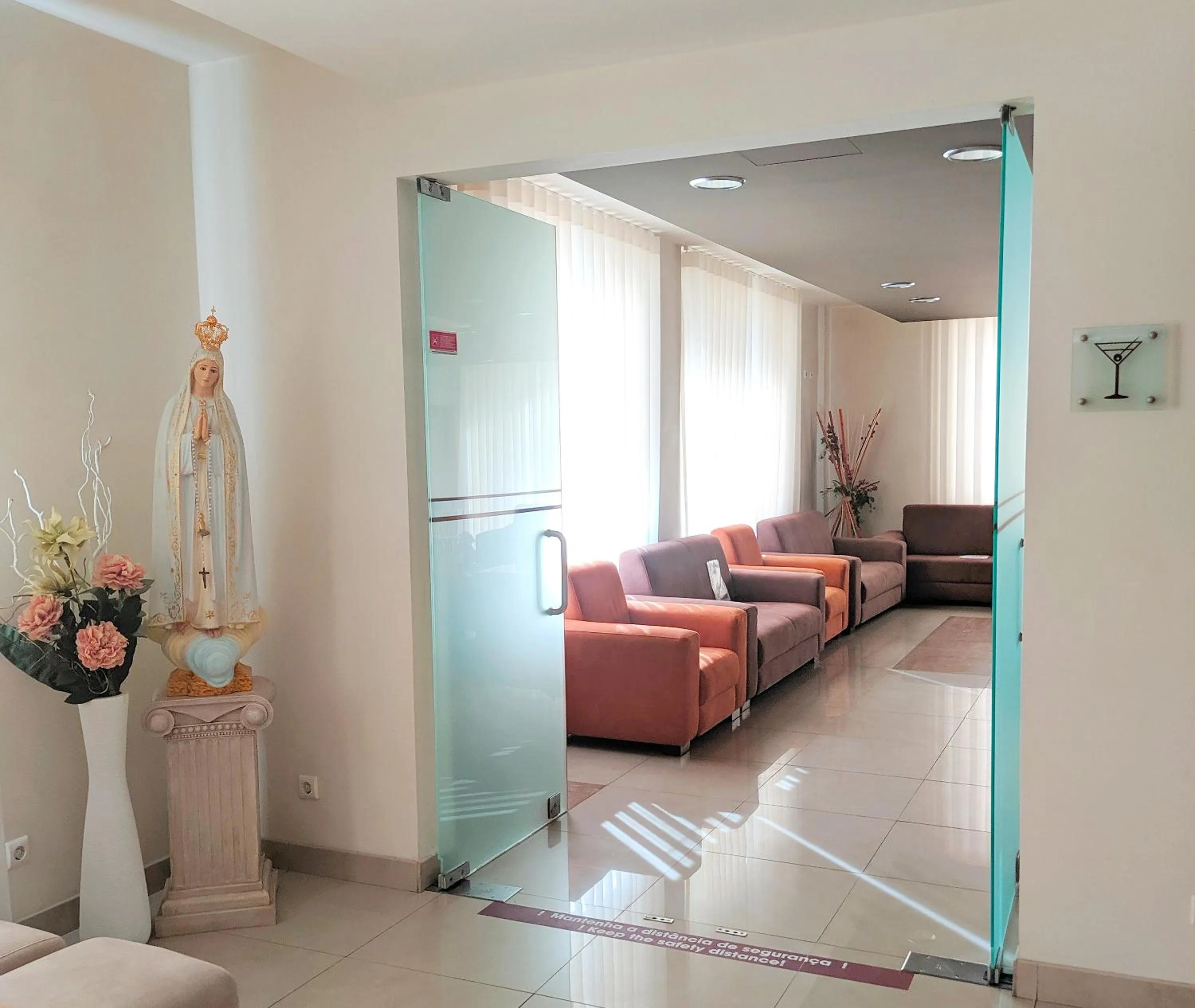 Communal lounge/ TV room in Hotel Santo Condestavel