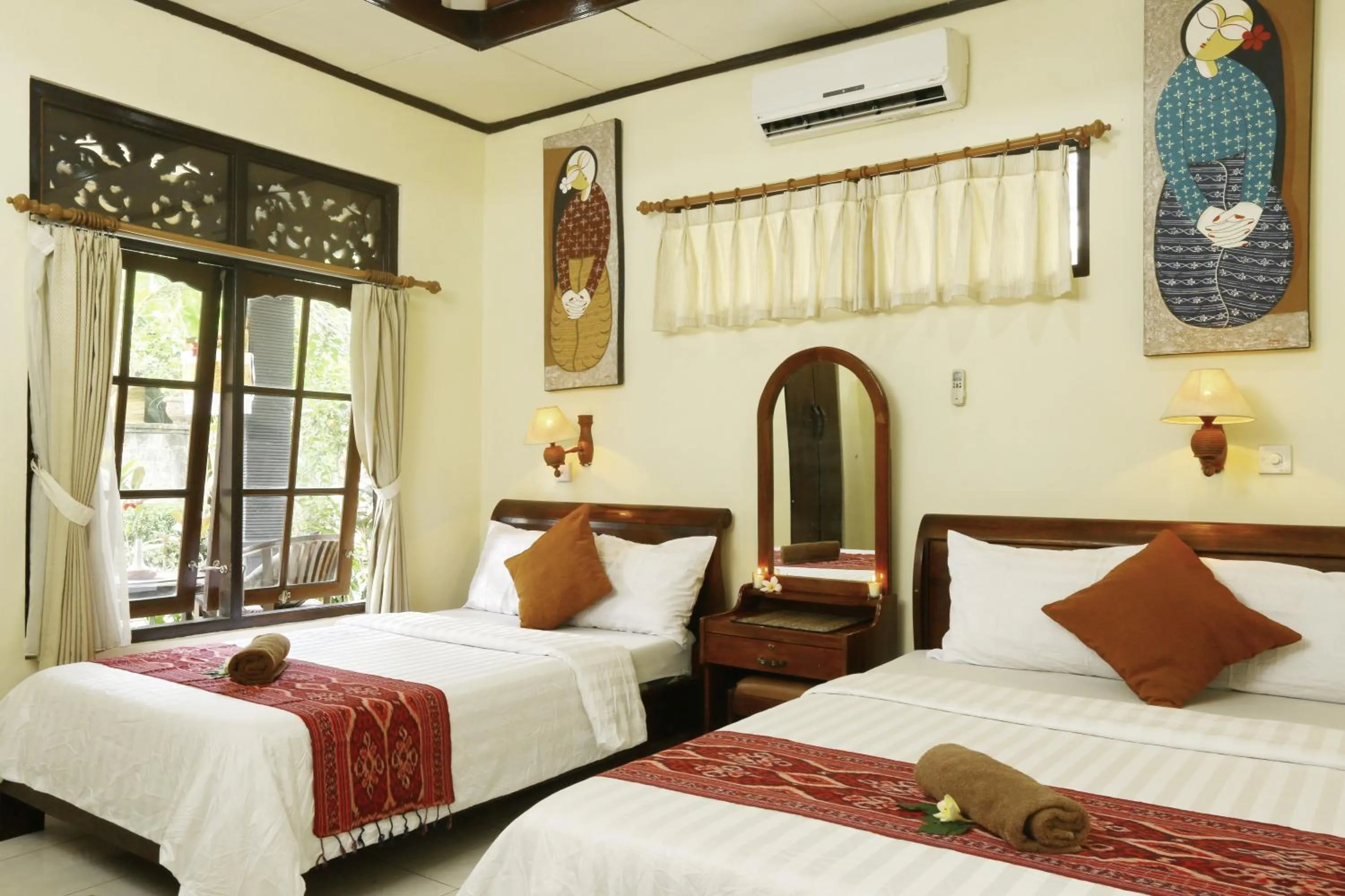 Bedroom, Bed in Sagitarius Inn