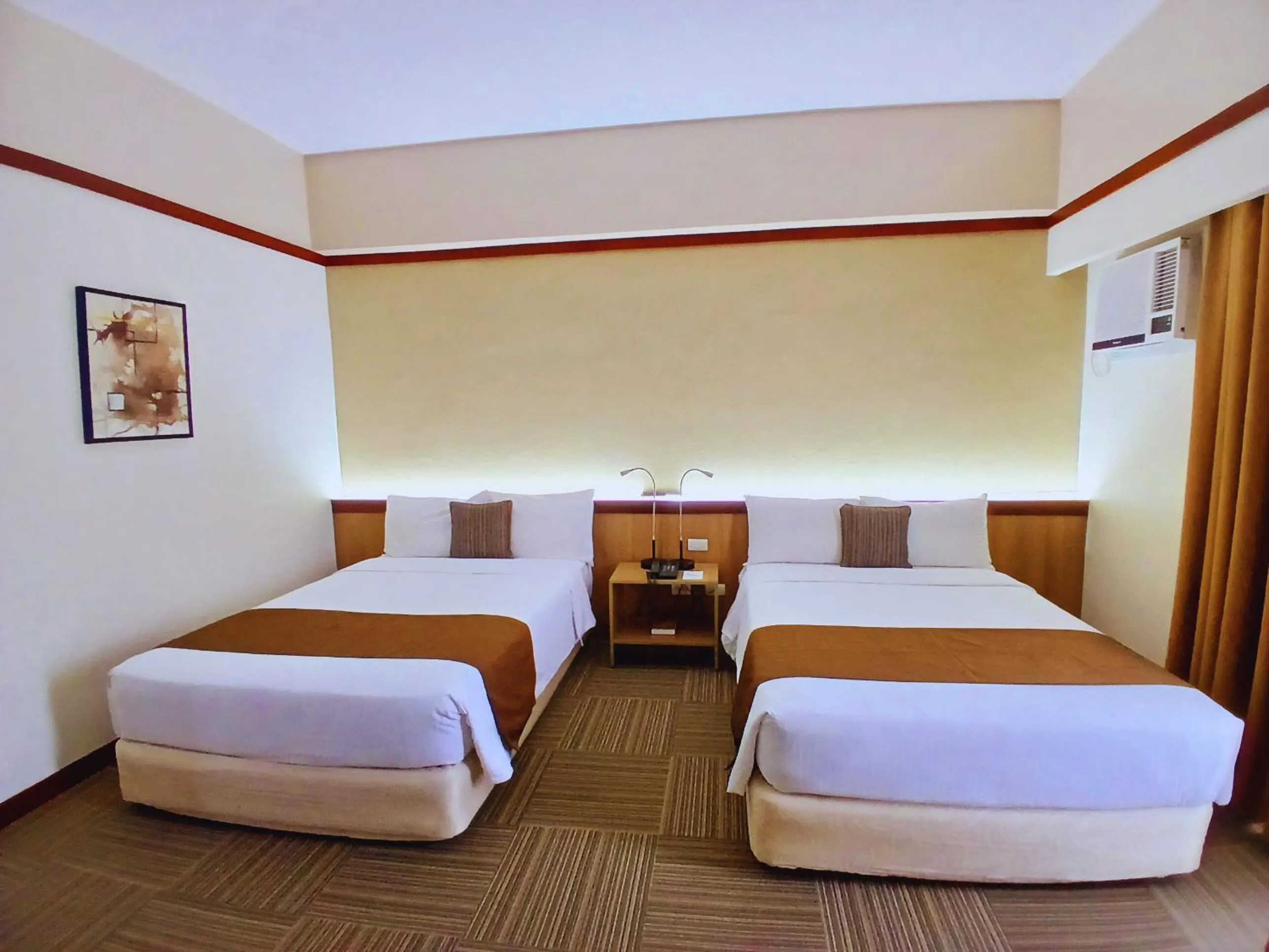 Bed in Dohera Hotel