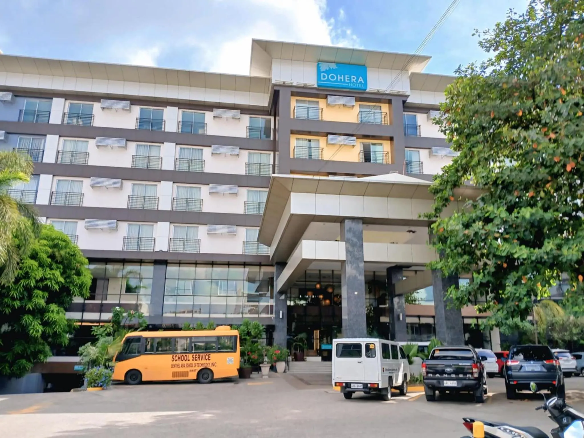 Parking in Dohera Hotel