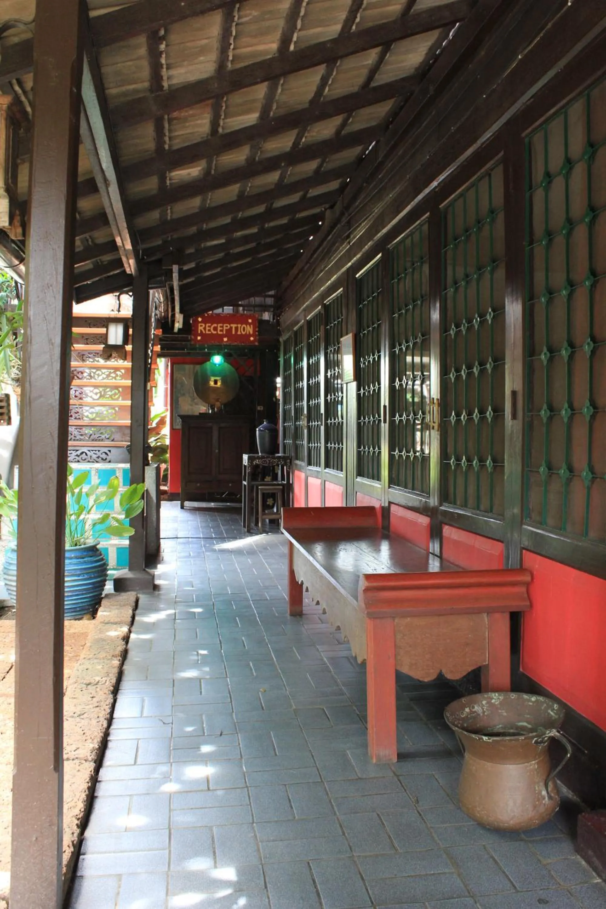 Facade/entrance in The Riverside Guest House