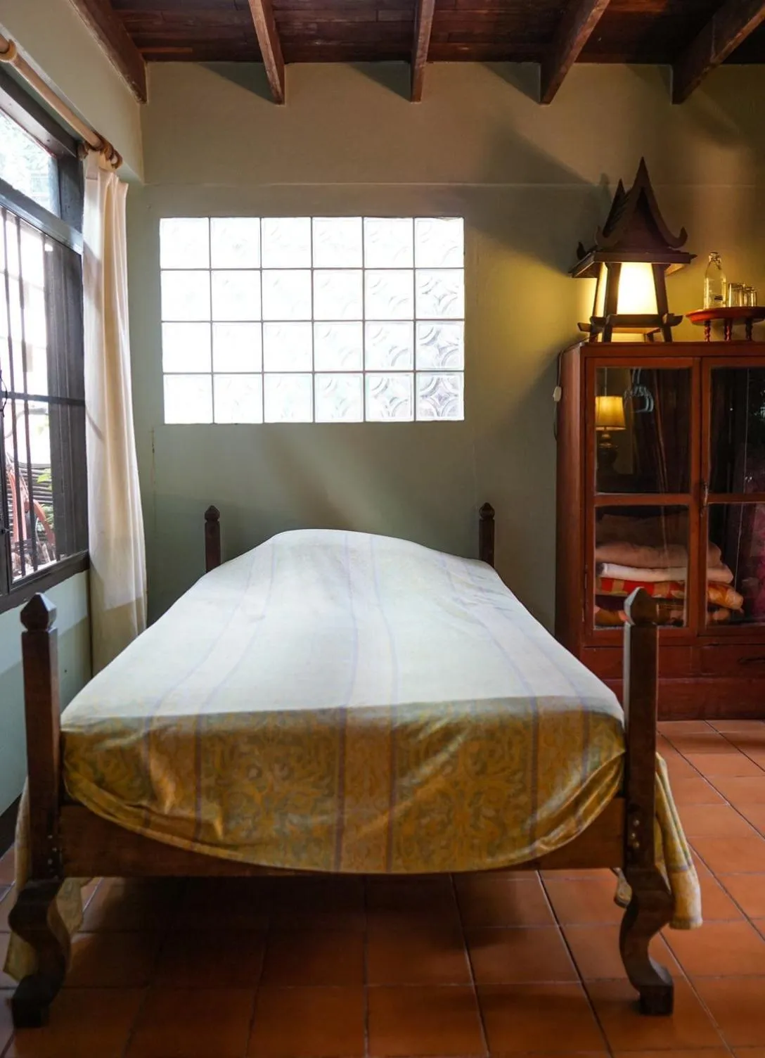 Bedroom, Bed in The Riverside Guest House