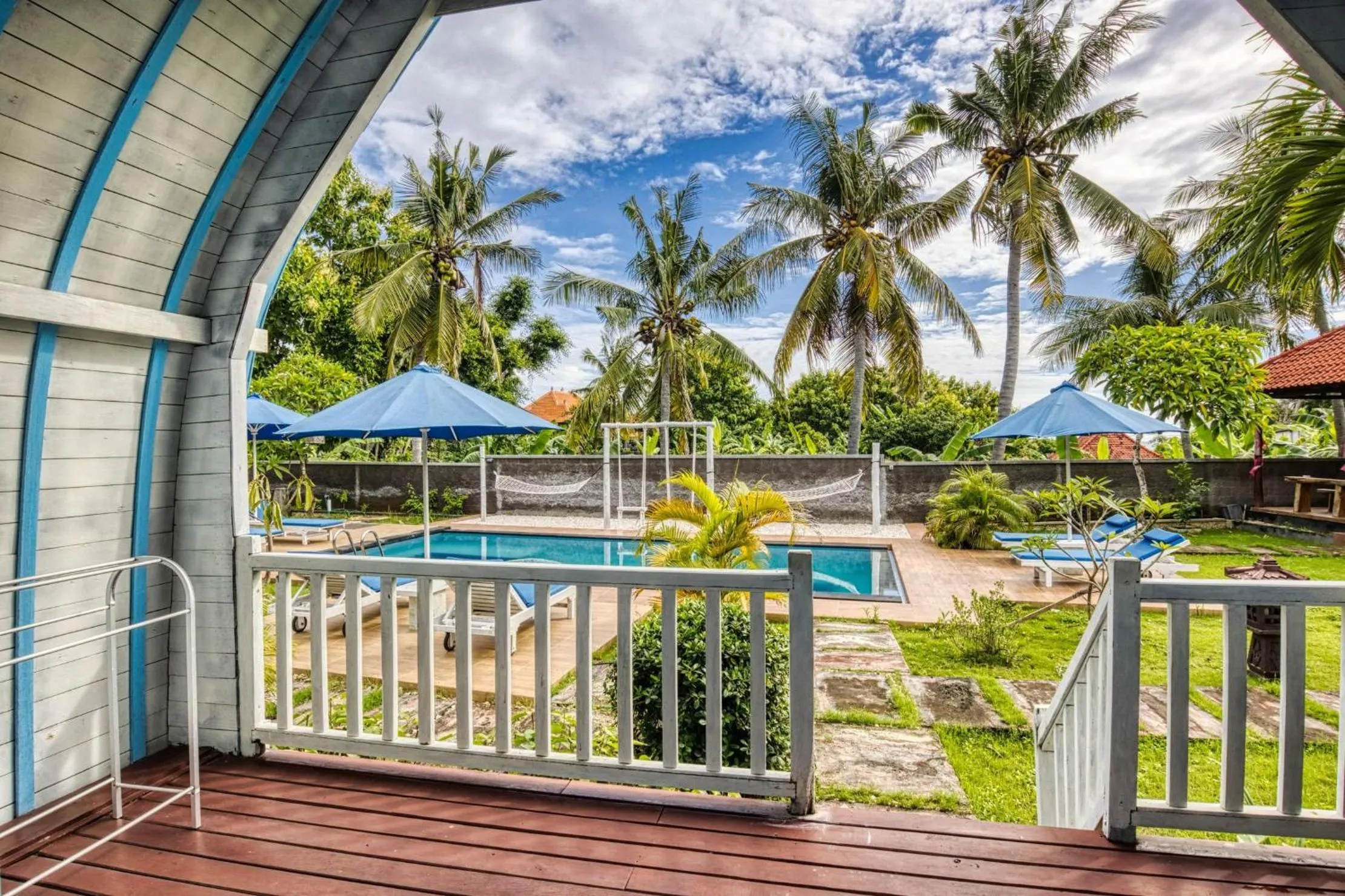 Balcony/Terrace in Megaland Bungalow