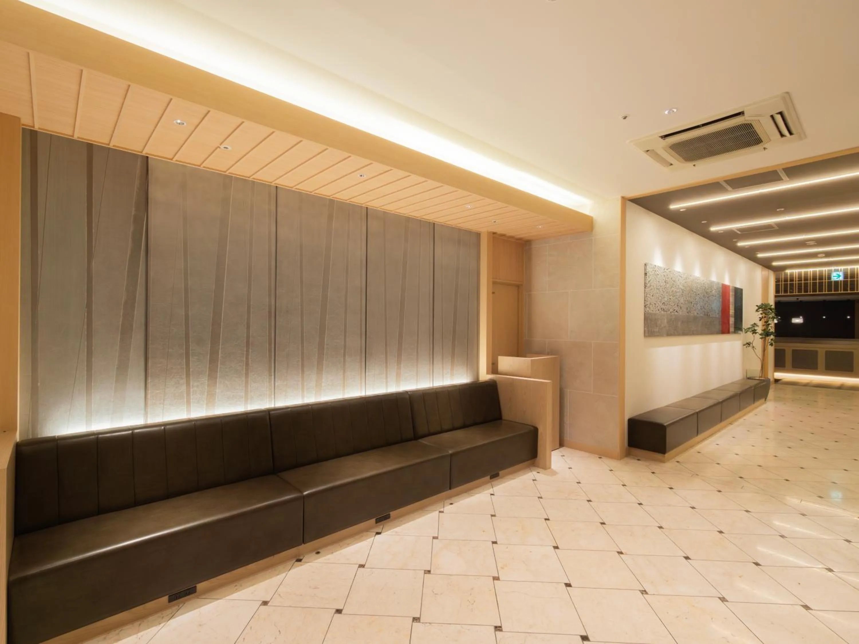 Super Hotel Premier JR Nara Eki