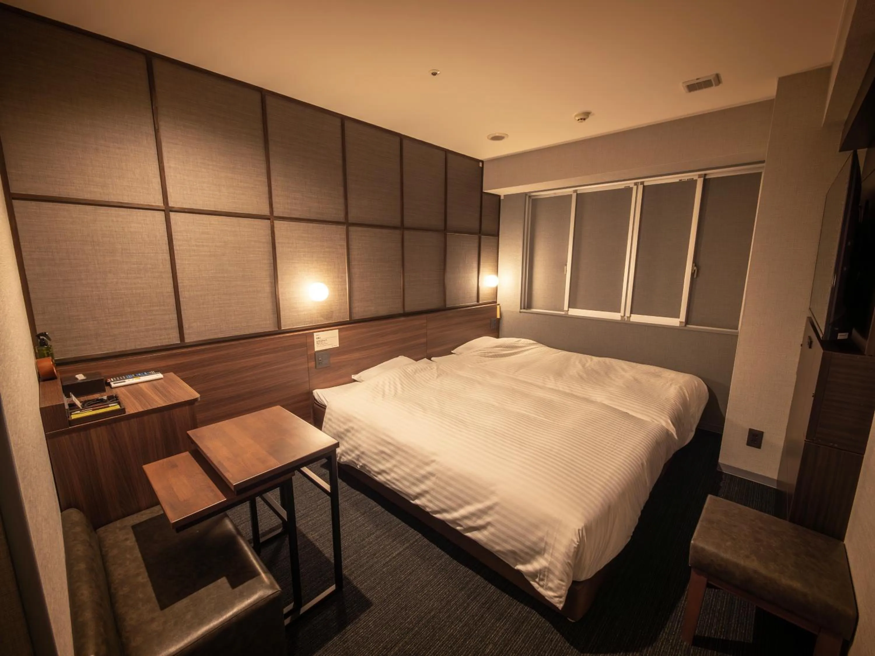 Bed in Super Hotel Premier JR Nara Eki