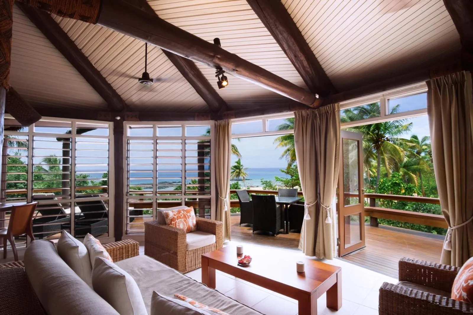 Living room in Yasawa Island Resort & Spa