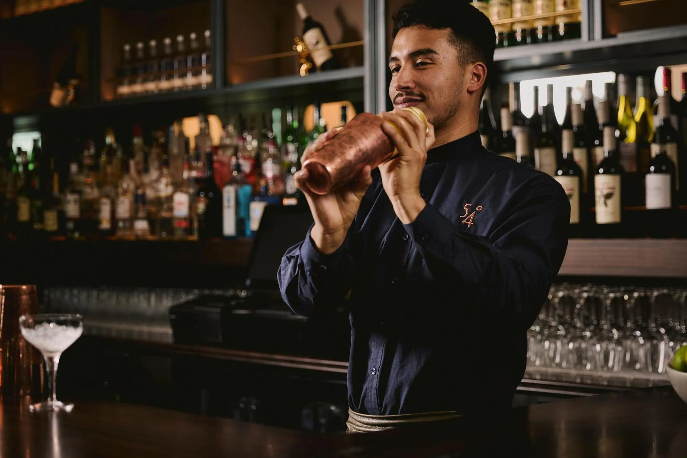 Restaurant/places to eat in The Gateway Hotel