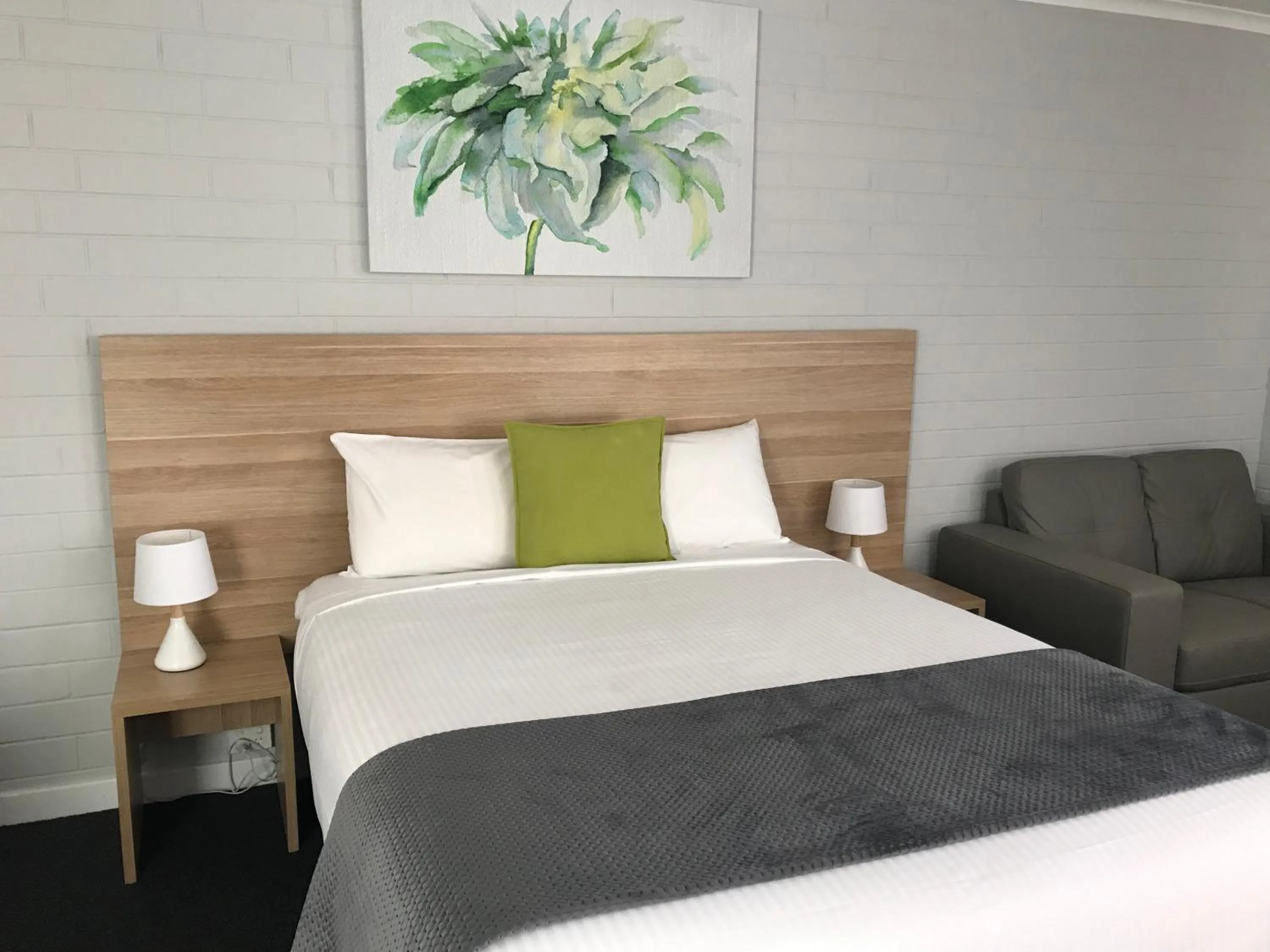 Bed in Frewville Motor Inn